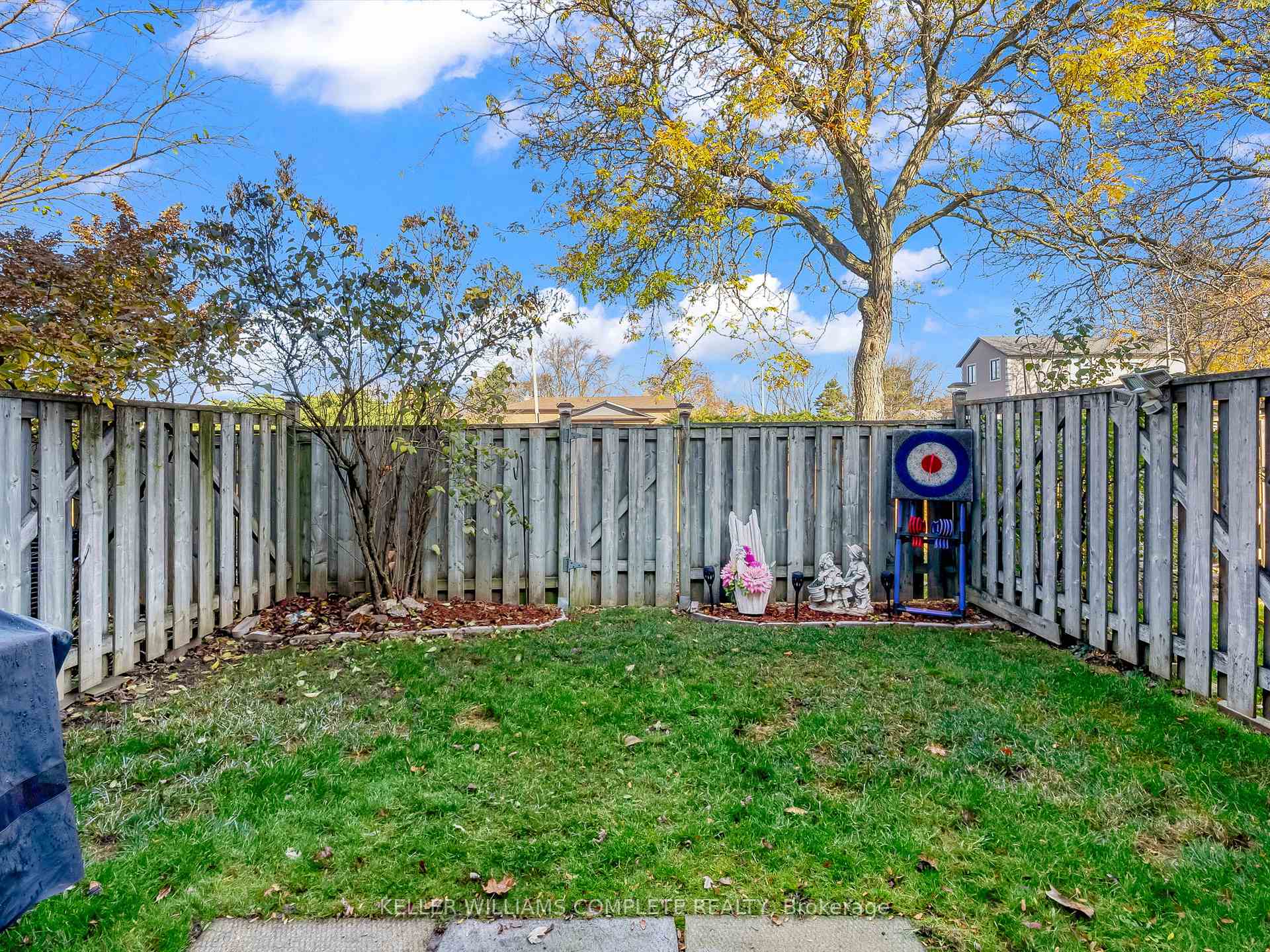 Photo 33 of Unit 7, 145 Rice Avenue, Hamilton, Fessenden — HOMEH