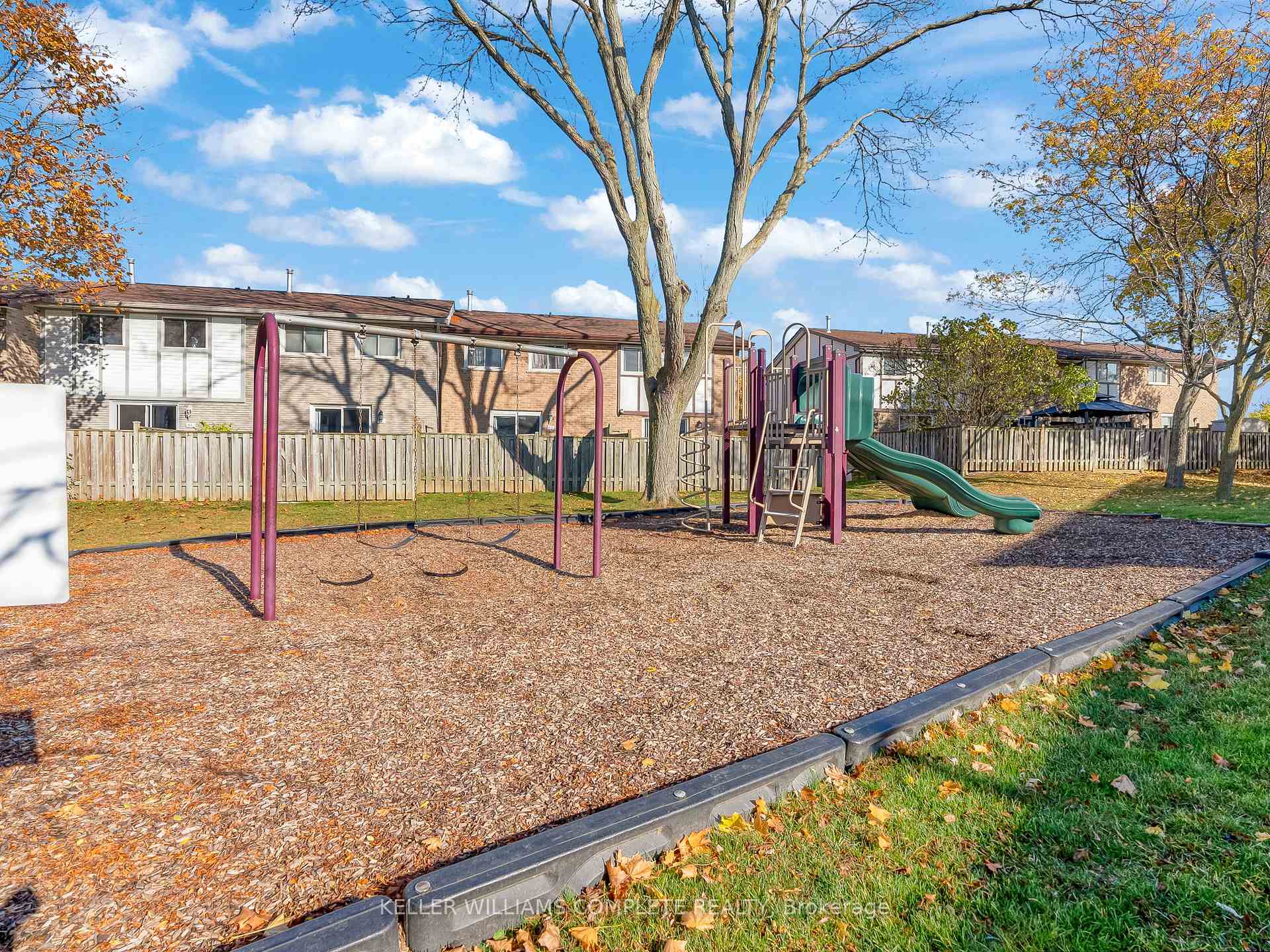 Photo 35 of Unit 7, 145 Rice Avenue, Hamilton, Fessenden — HOMEH