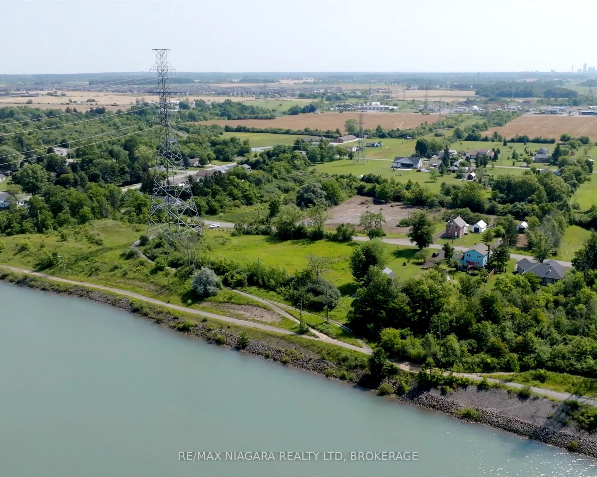 Photo 23 of Unit 1, 2248 Centre Street, Thorold, Port Robinson — HOMEH