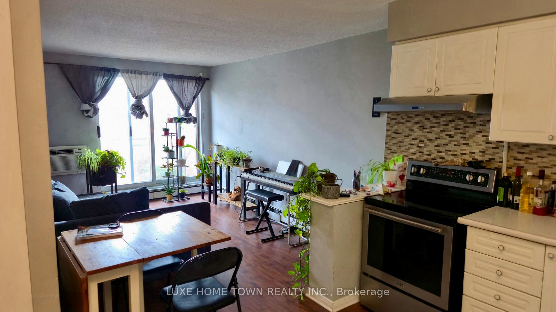 Photo 10 of Unit 503, 30 Summit Avenue, Hamilton, Eastmount — HOMEH