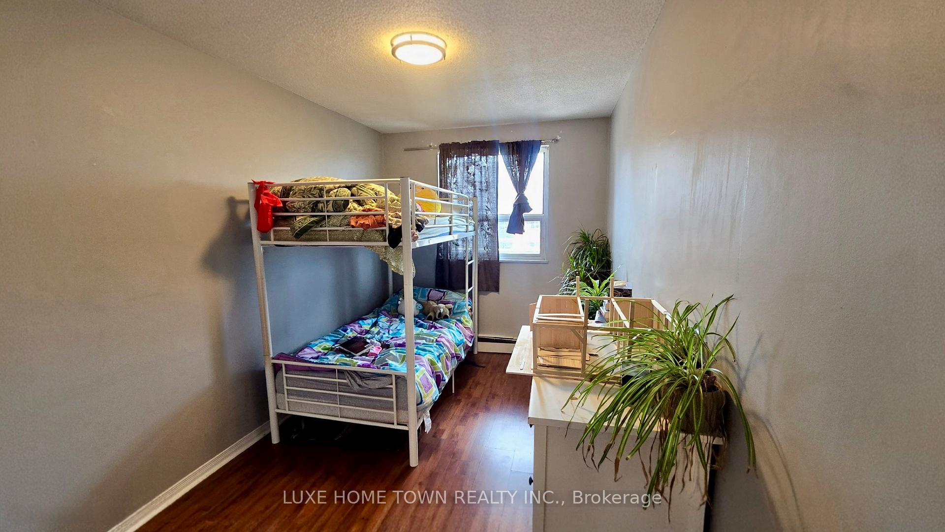 Photo 12 of Unit 503, 30 Summit Avenue, Hamilton, Eastmount — HOMEH