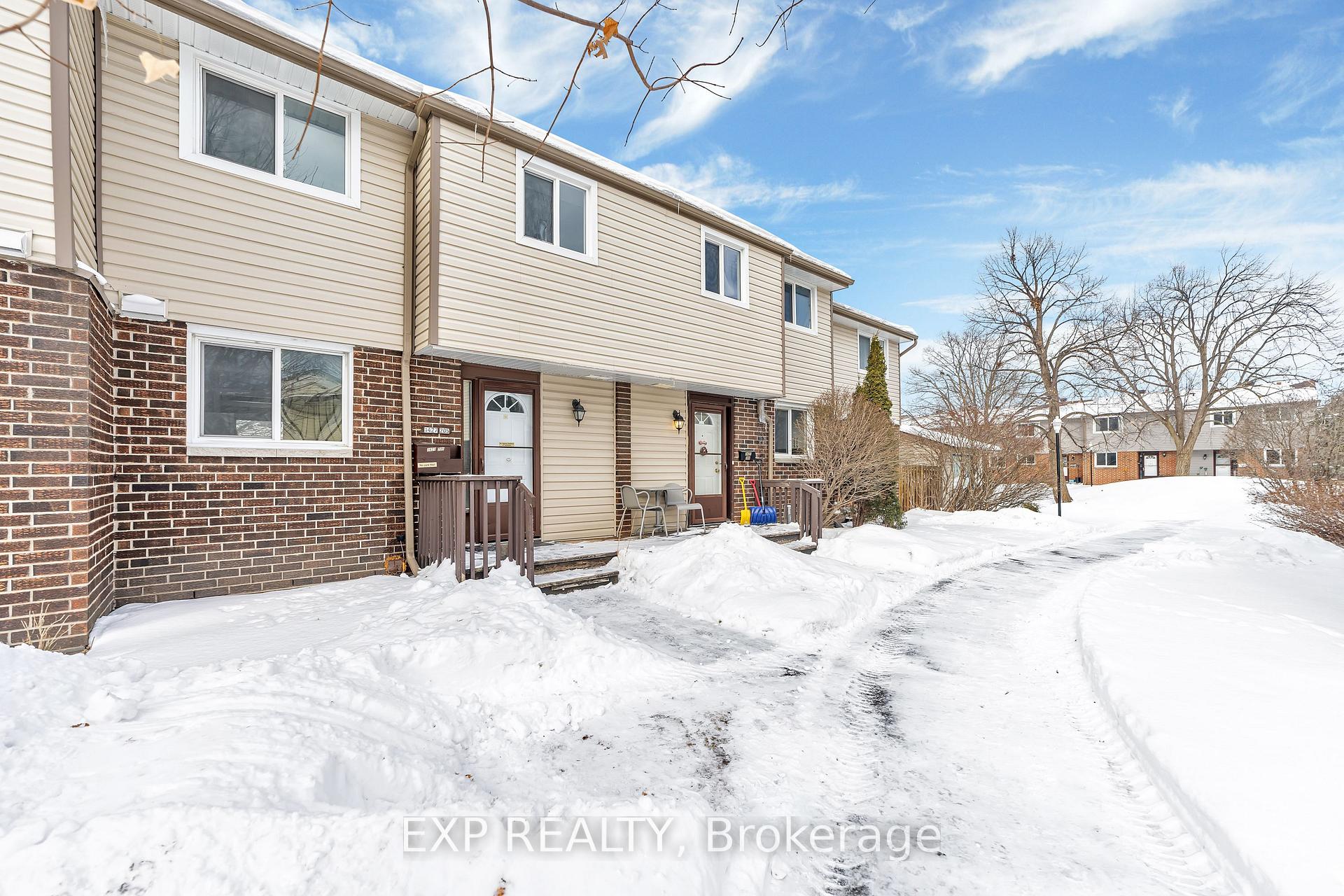 Front of Unit 205, 1427 Palmerston Drive