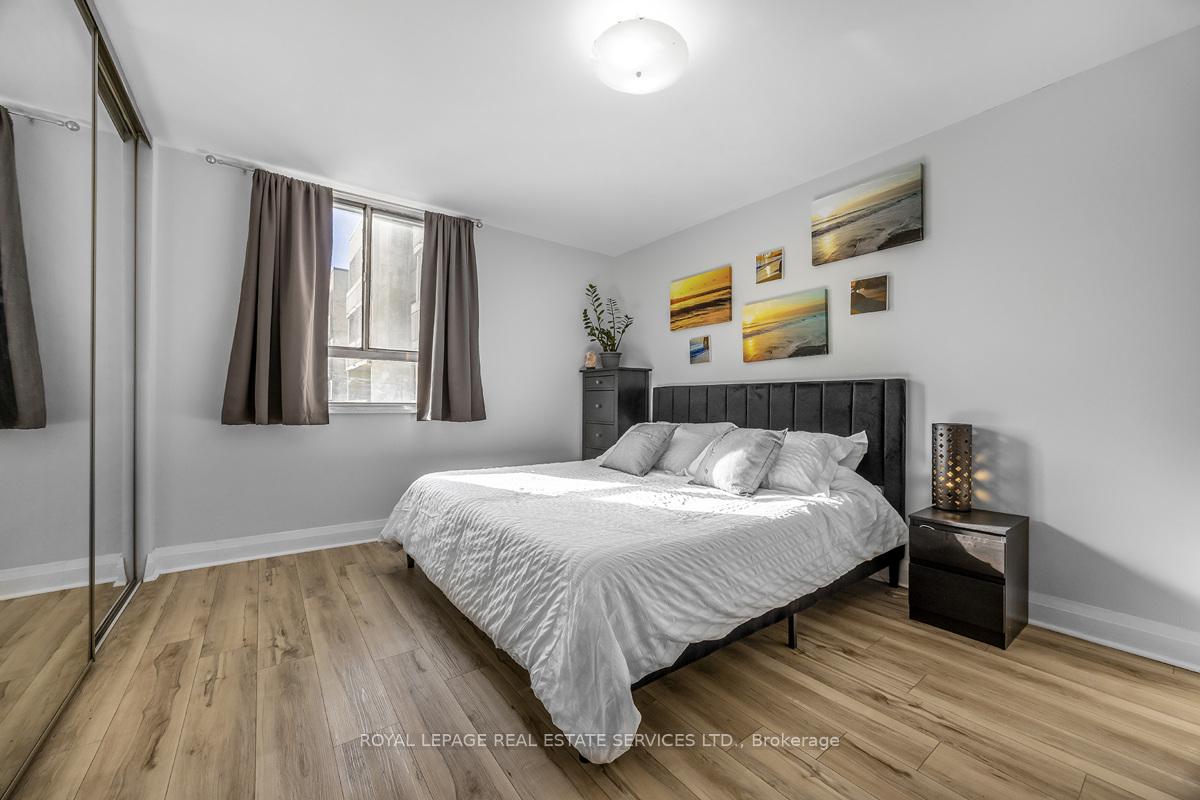 Photo 12 of Unit 2810, 5 Massey Square, Toronto, Crescent Town — HOMEH