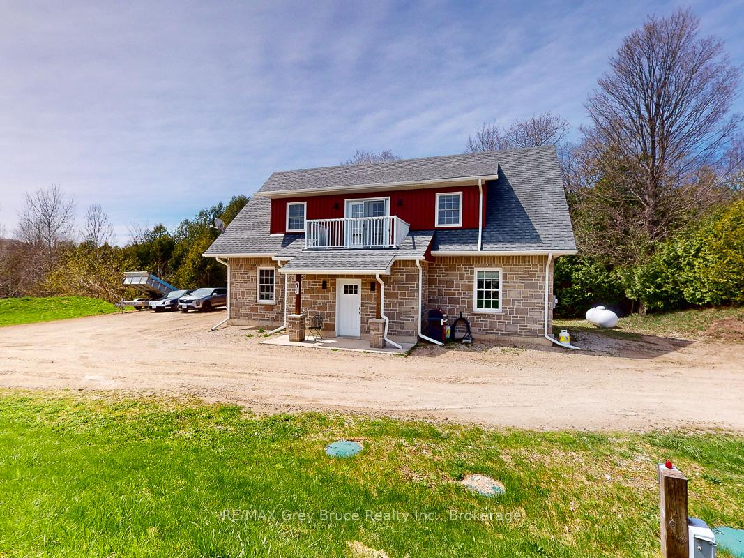Photo 6 of 717052 West Back Line, Chatsworth — HOMEH