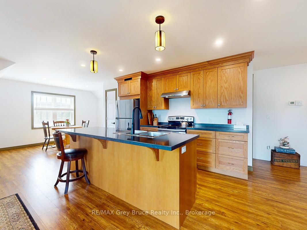 Photo 14 of 717052 West Back Line, Chatsworth — HOMEH