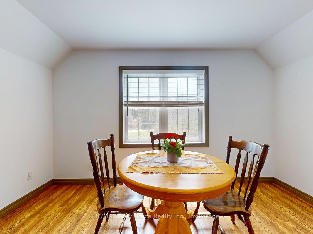 Photo 19 of 717052 West Back Line, Chatsworth — HOMEH