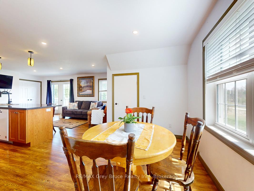 Photo 20 of 717052 West Back Line, Chatsworth — HOMEH
