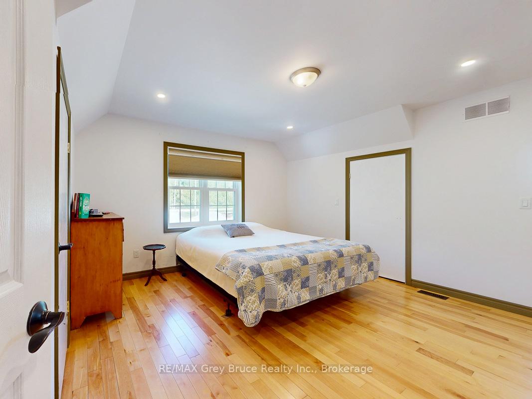 Photo 27 of 717052 West Back Line, Chatsworth — HOMEH