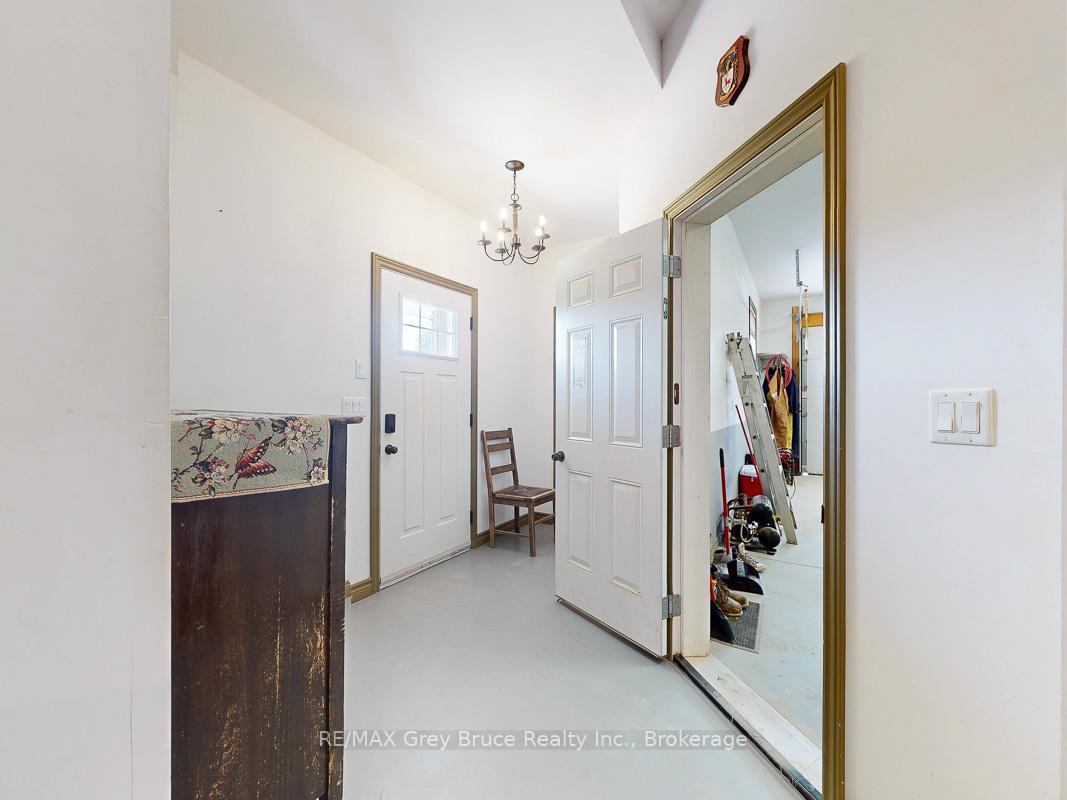 Photo 31 of 717052 West Back Line, Chatsworth — HOMEH