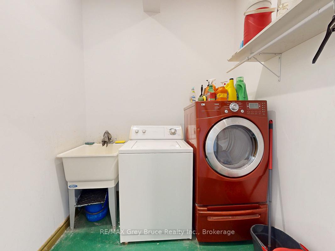 Photo 37 of 717052 West Back Line, Chatsworth — HOMEH