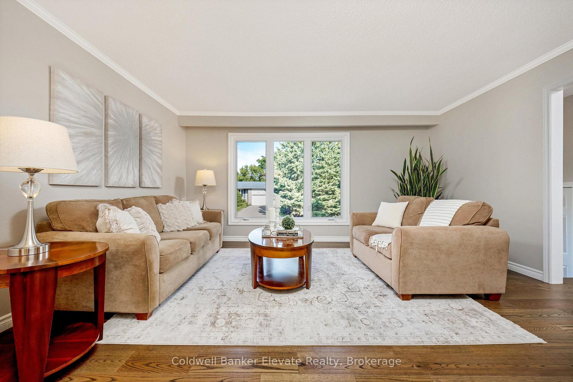 Photo 7 of 19 Wesley Crescent, Erin — HOMEH