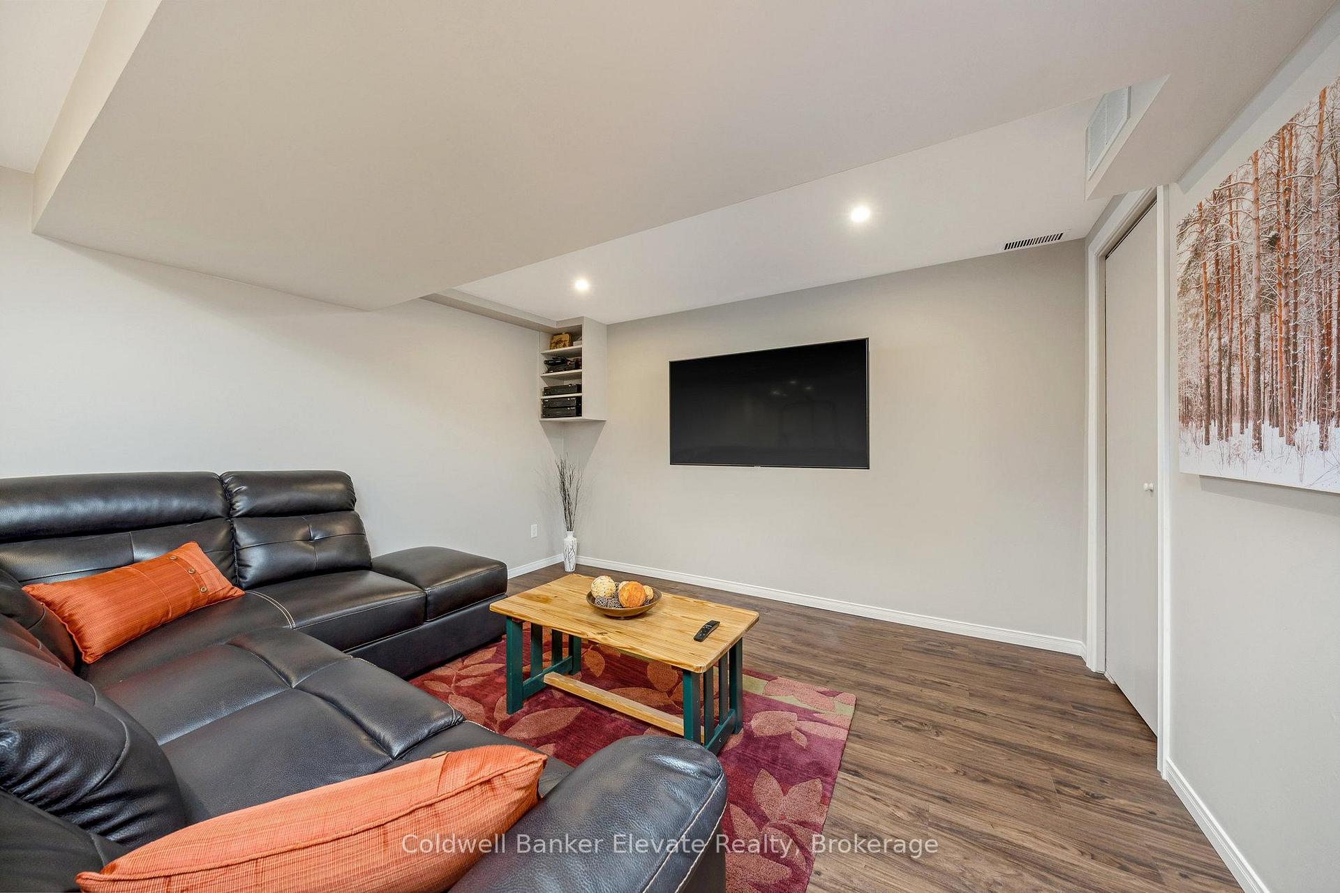 Photo 26 of 19 Wesley Crescent, Erin — HOMEH