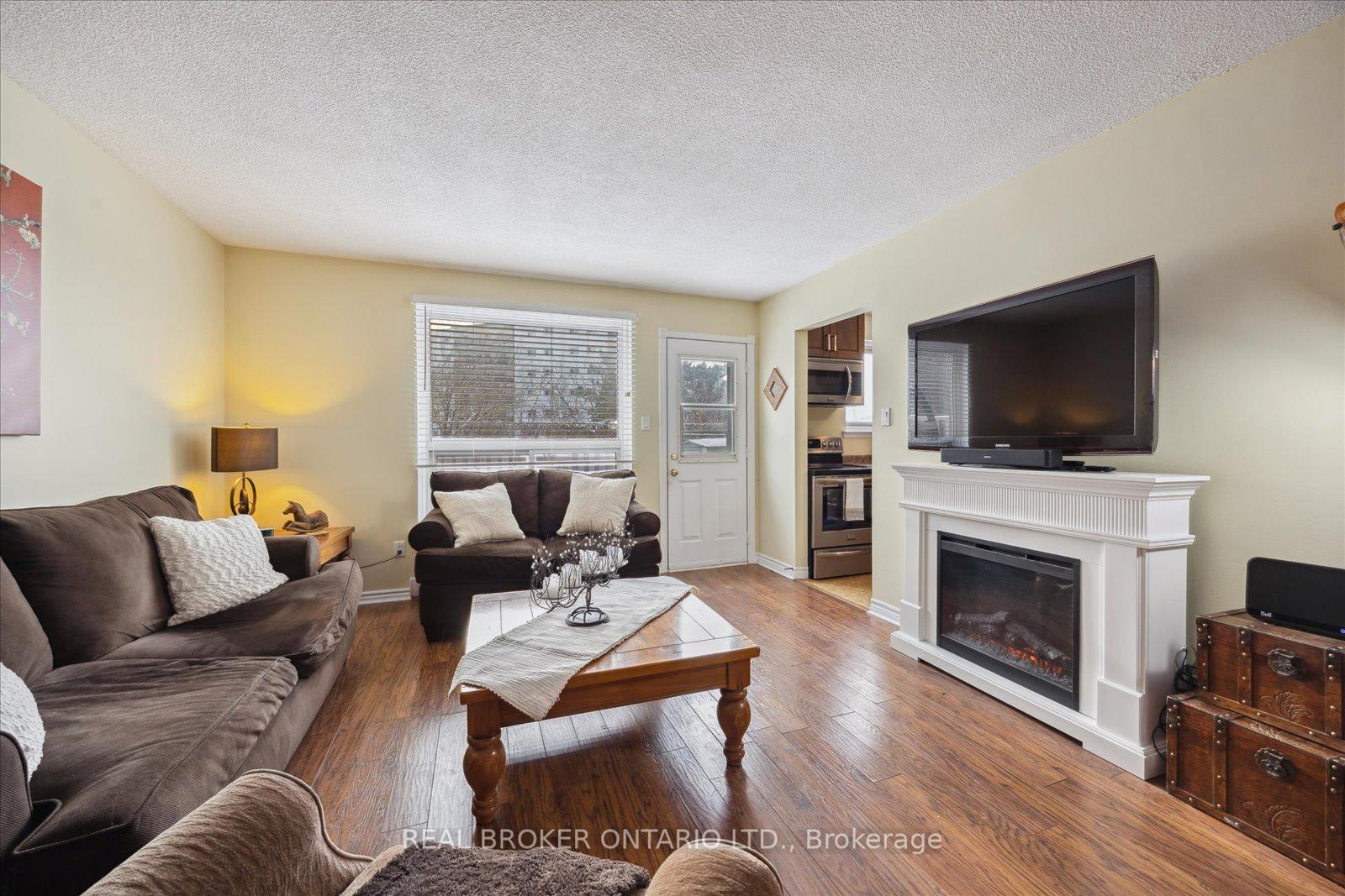 Photo 8 of Unit 74, 120 Nonquon Road, Oshawa, Centennial — HOMEH