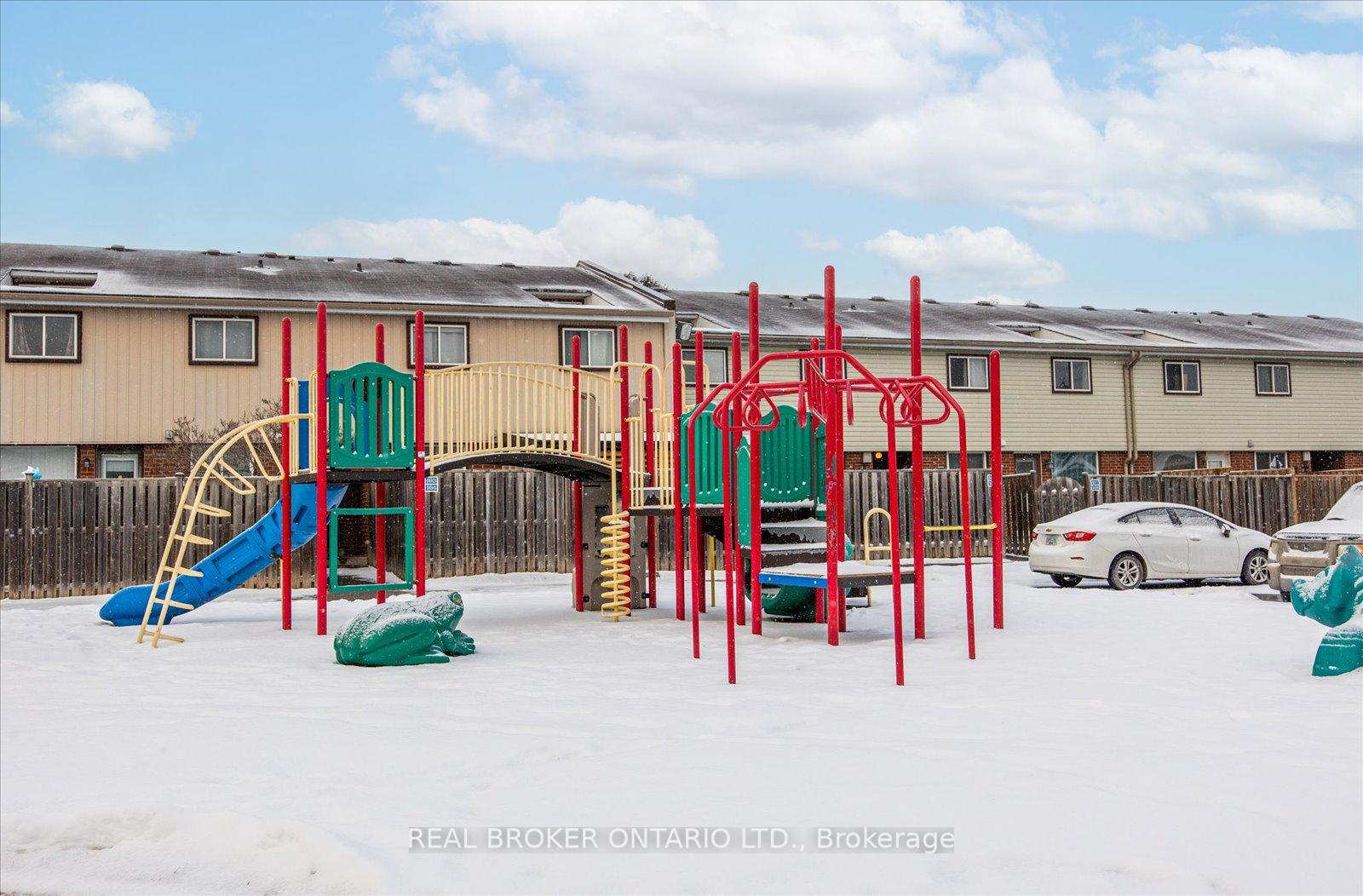 Photo 33 of Unit 74, 120 Nonquon Road, Oshawa, Centennial — HOMEH