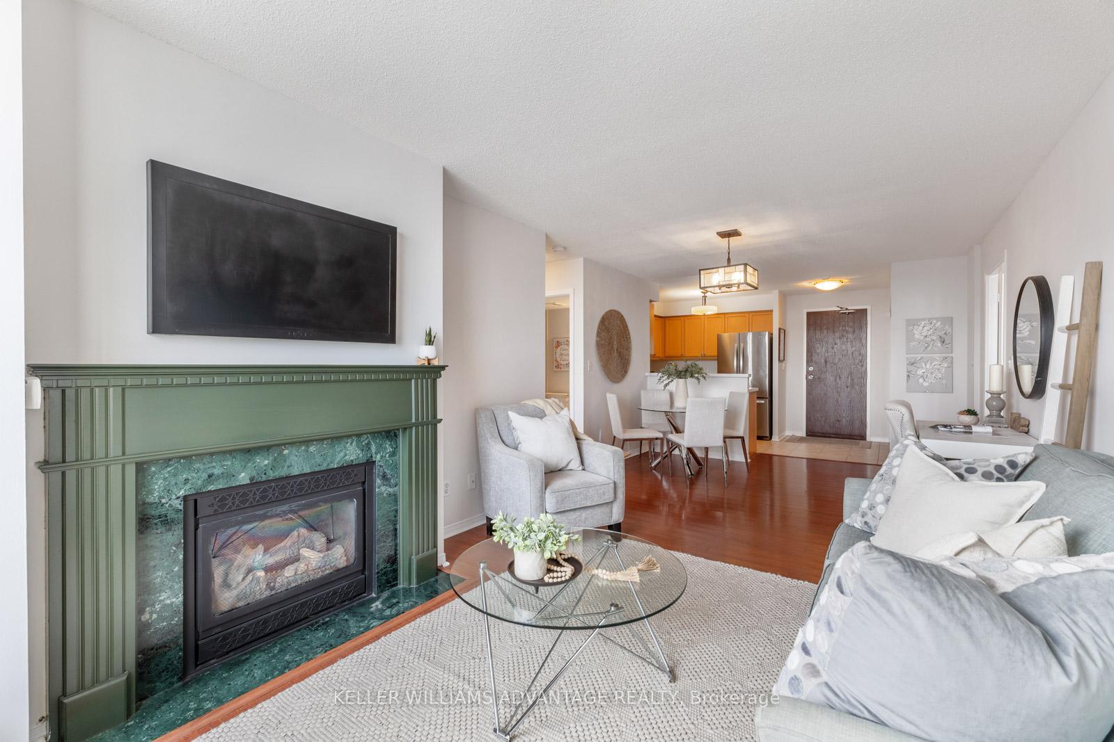 Photo 5 of Unit 522, 1733 Queen Street E, Toronto, The Beaches — HOMEH