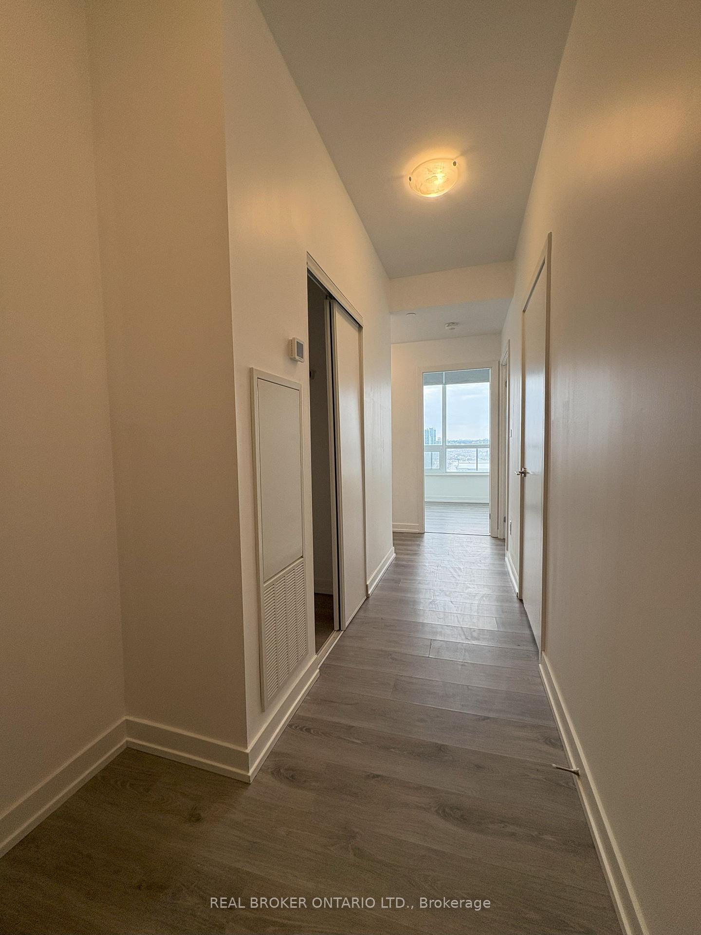 Photo 2 of Unit 1714, 1480 Bayly Street, Pickering, Bay Ridges — HOMEH