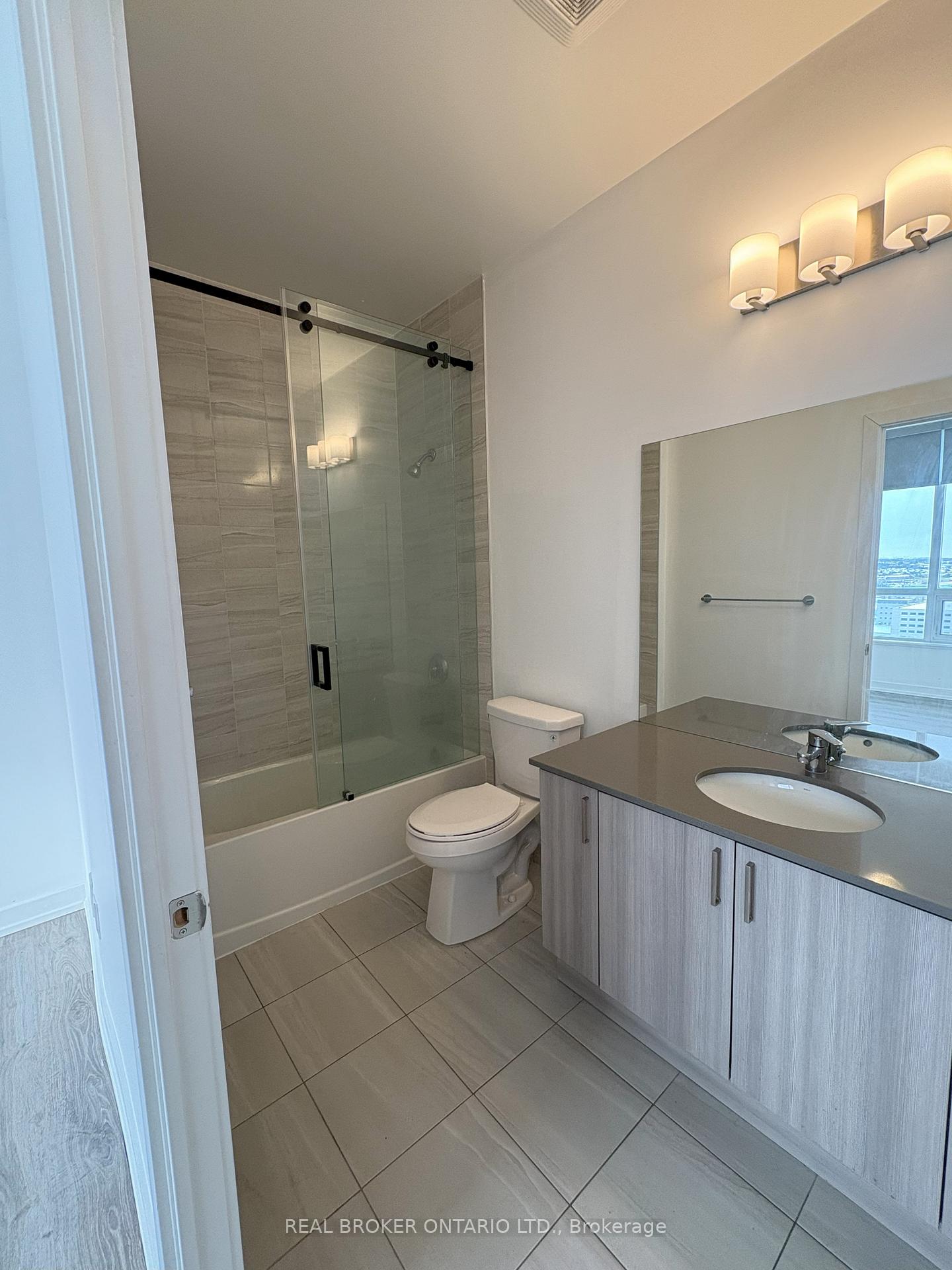 Photo 7 of Unit 1714, 1480 Bayly Street, Pickering, Bay Ridges — HOMEH