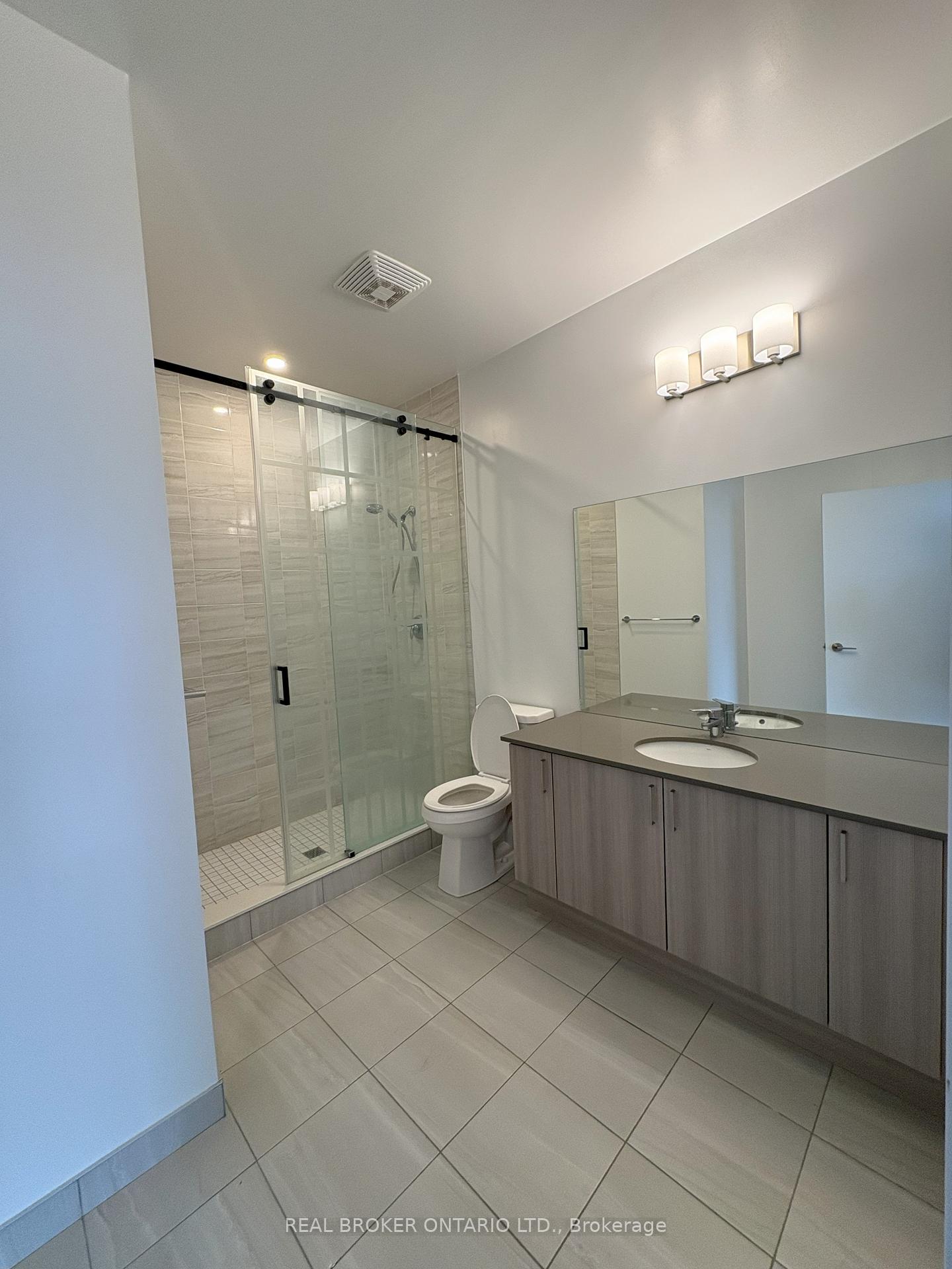 Photo 13 of Unit 1714, 1480 Bayly Street, Pickering, Bay Ridges — HOMEH