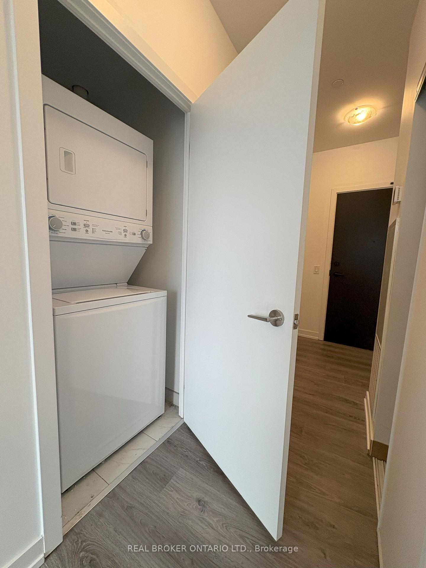 Photo 15 of Unit 1714, 1480 Bayly Street, Pickering, Bay Ridges — HOMEH