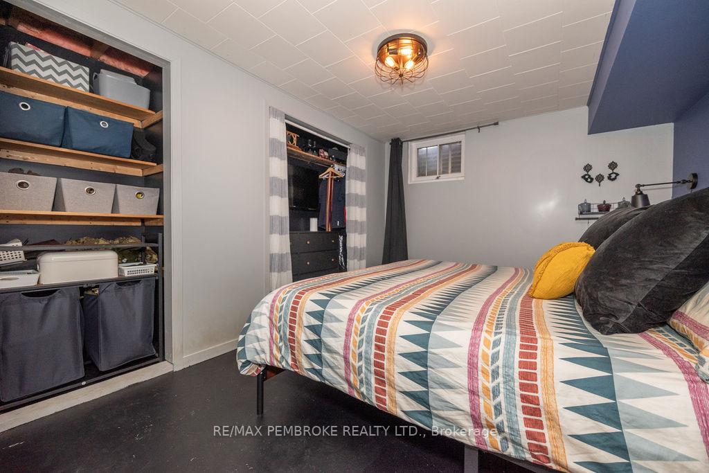 Photo 29 of 76 Frontenac Crescent, Deep River — HOMEH