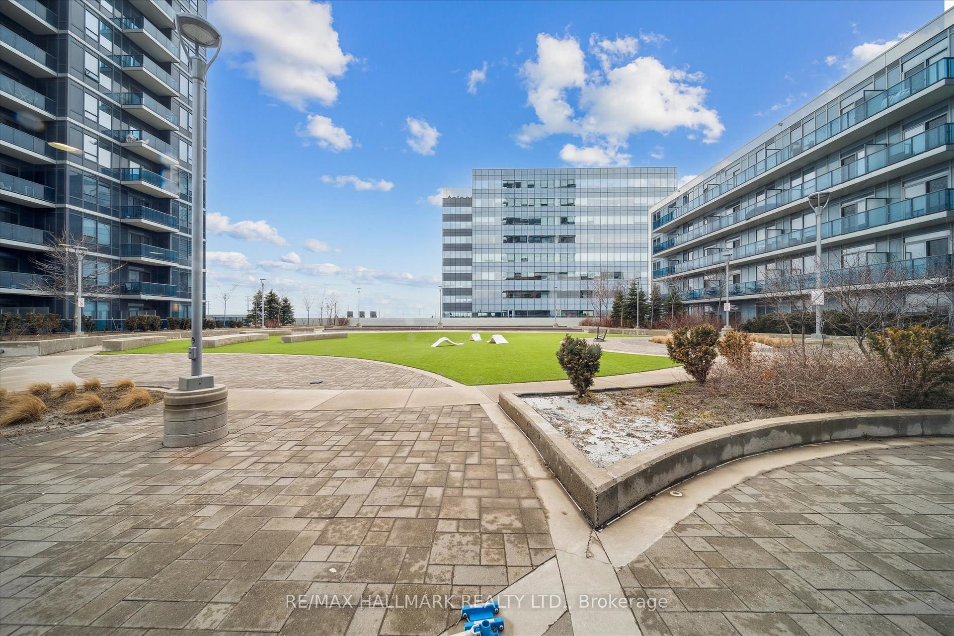 Photo 3 of Unit 1208, 3600 Highway 7 Road, Vaughan, Vaughan Corporate Centre — HOMEH