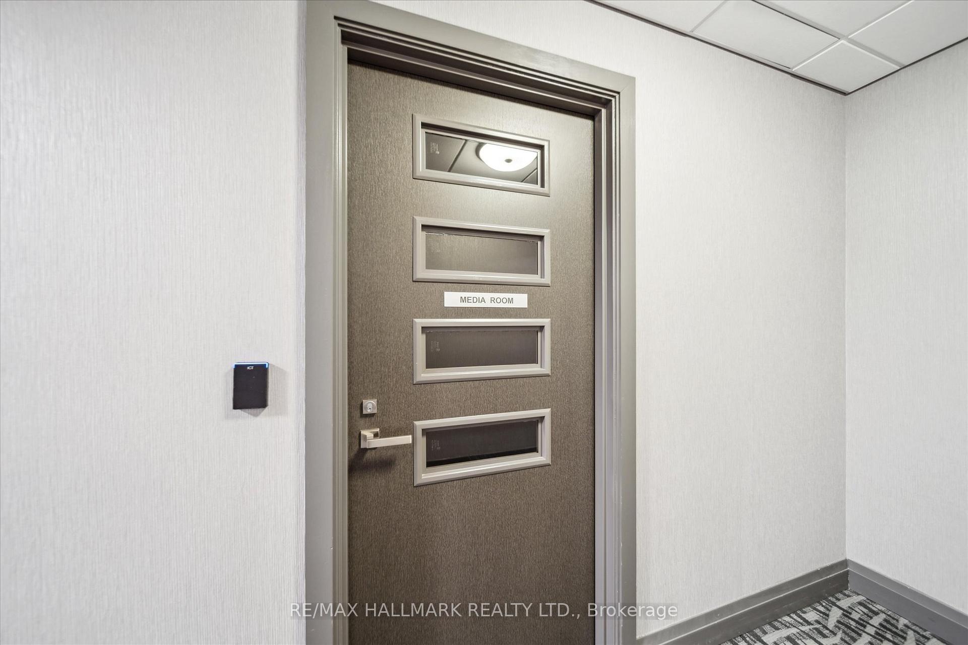 Photo 9 of Unit 1208, 3600 Highway 7 Road, Vaughan, Vaughan Corporate Centre — HOMEH