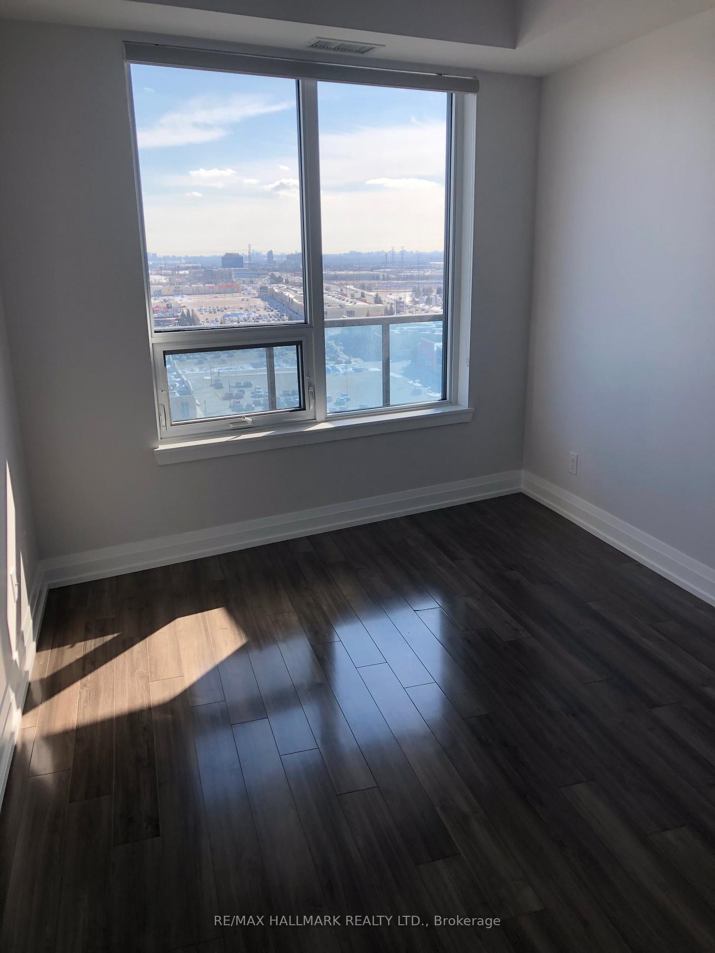 Photo 14 of Unit 1208, 3600 Highway 7 Road, Vaughan, Vaughan Corporate Centre — HOMEH