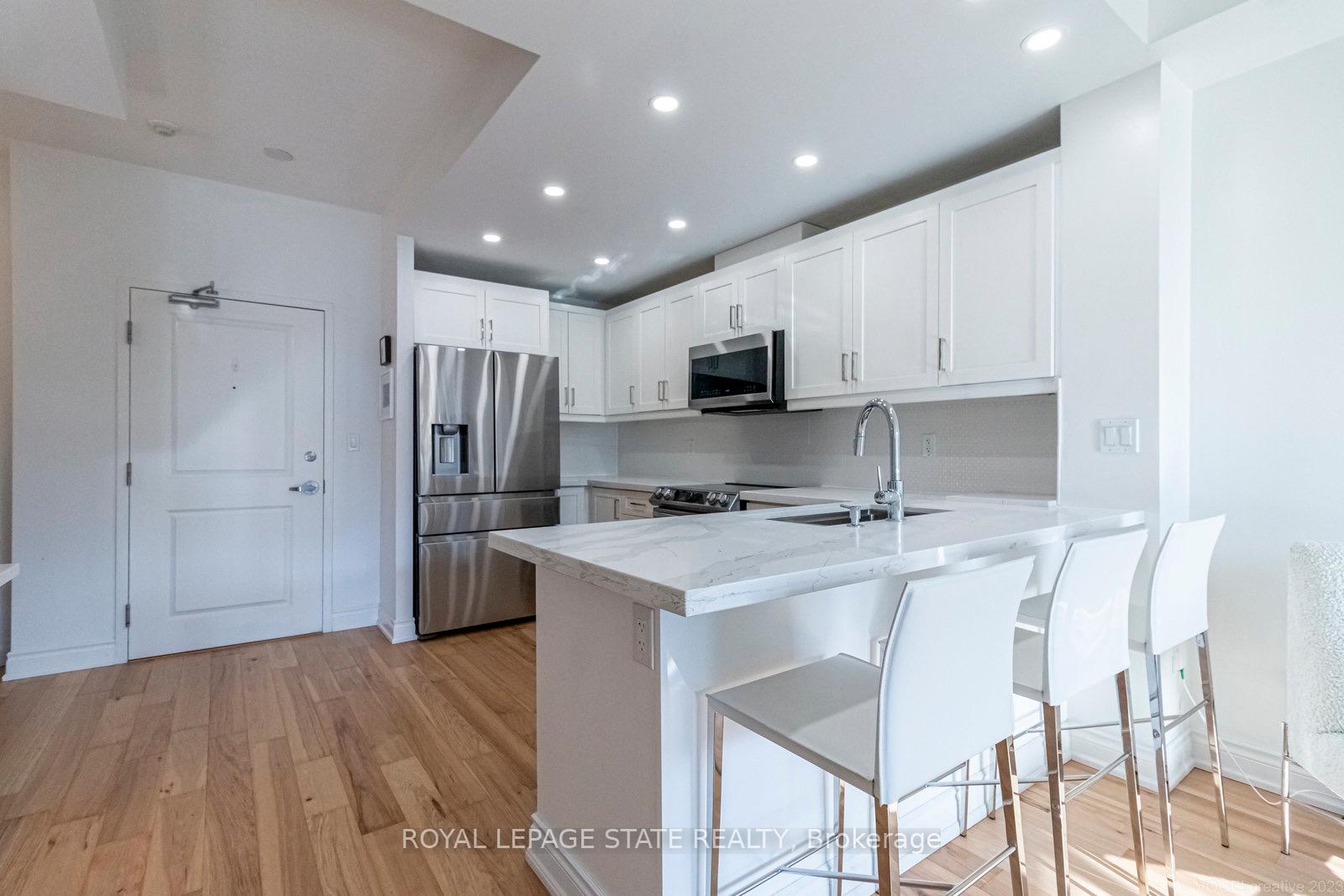 Photo 18 of Unit 310, 125 Wilson Street W, Hamilton, Ancaster — HOMEH