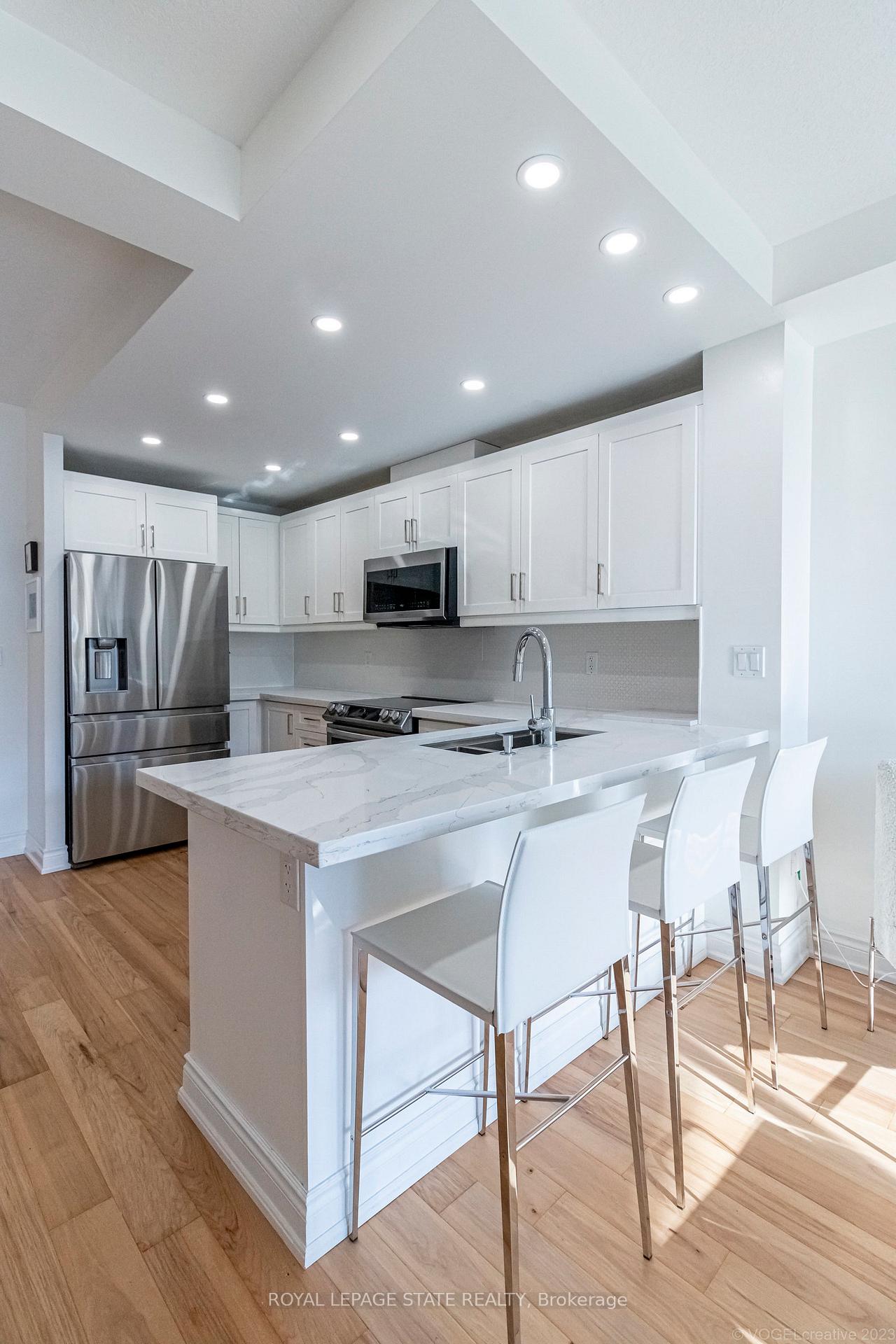 Photo 19 of Unit 310, 125 Wilson Street W, Hamilton, Ancaster — HOMEH
