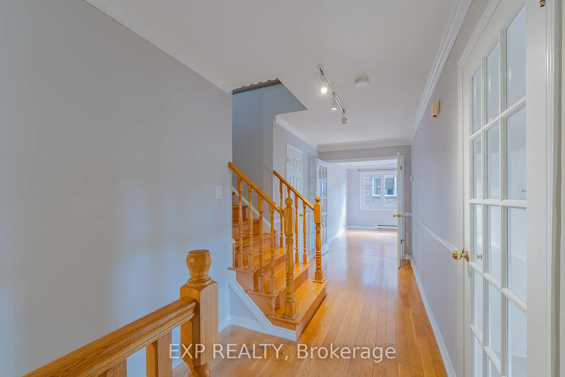Photo 13 of 208 Stratas Court, Ottawa, Kanata - Katimavik — HOMEH