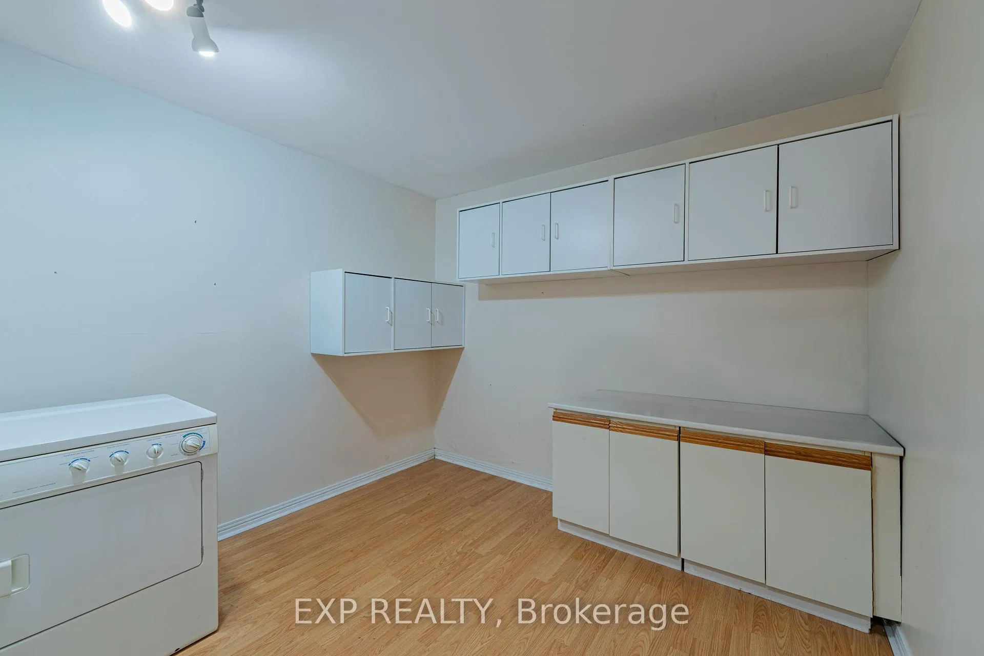 Photo 31 of 208 Stratas Court, Ottawa, Kanata - Katimavik — HOMEH