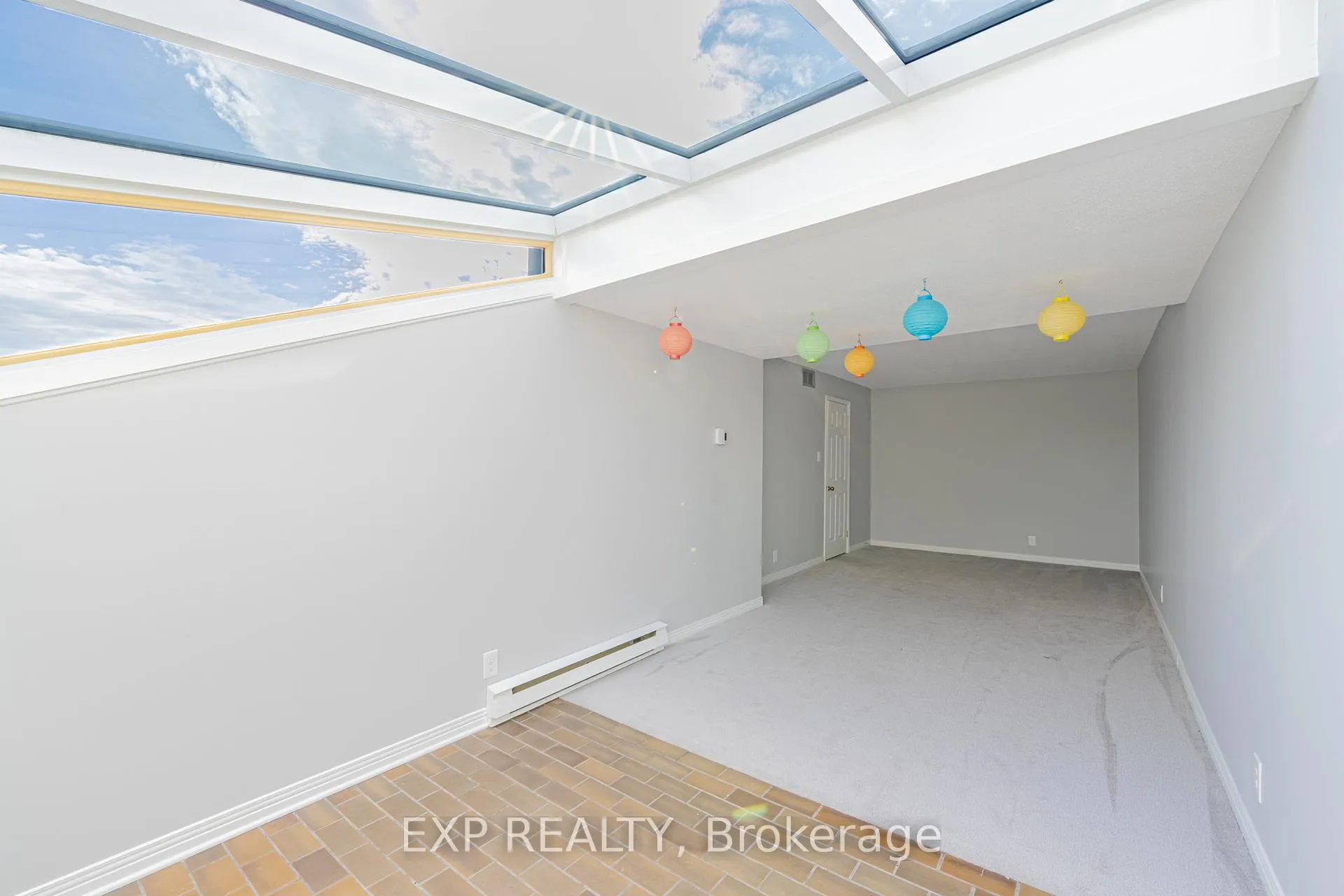 Photo 32 of 208 Stratas Court, Ottawa, Kanata - Katimavik — HOMEH