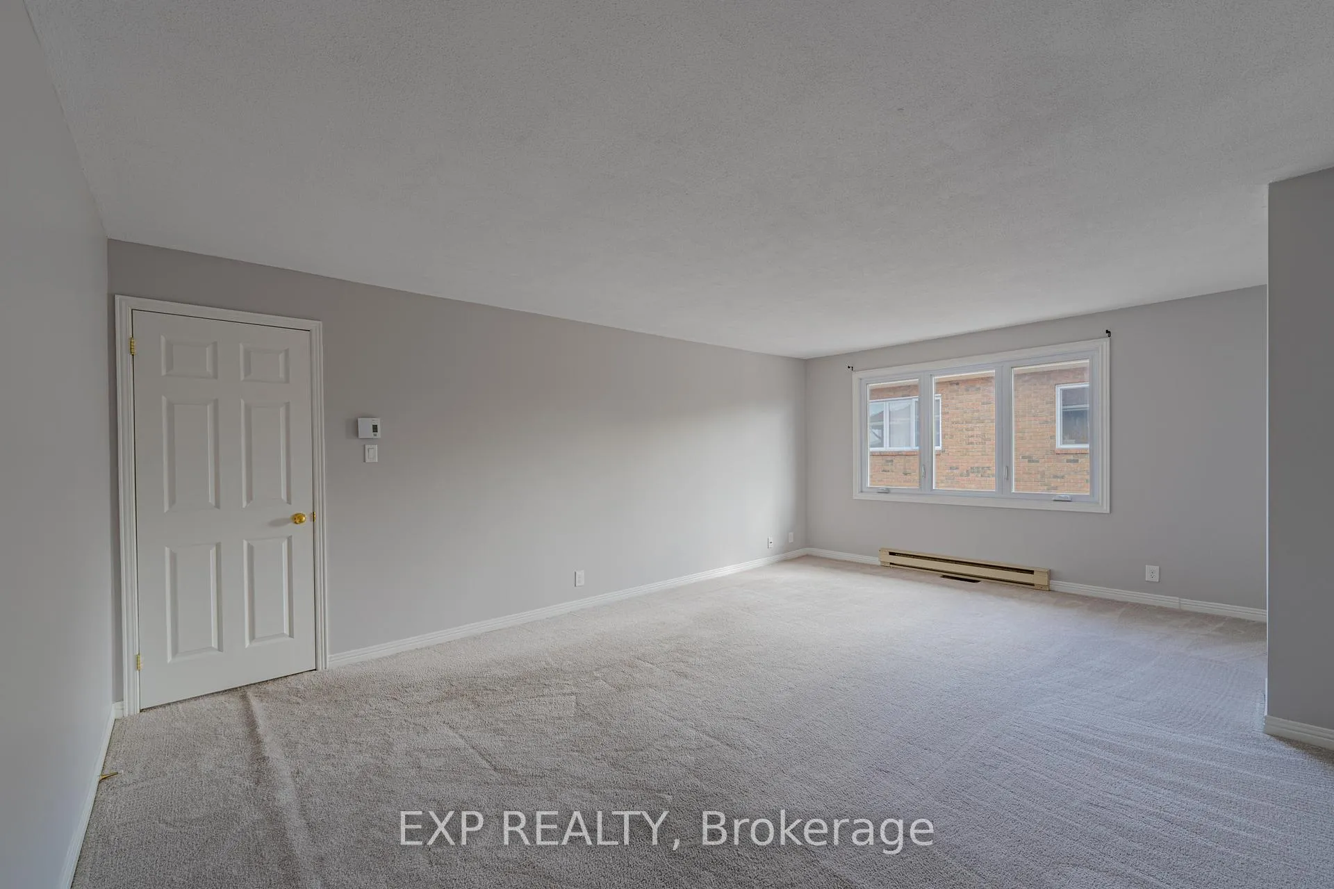 Photo 44 of 208 Stratas Court, Ottawa, Kanata - Katimavik — HOMEH