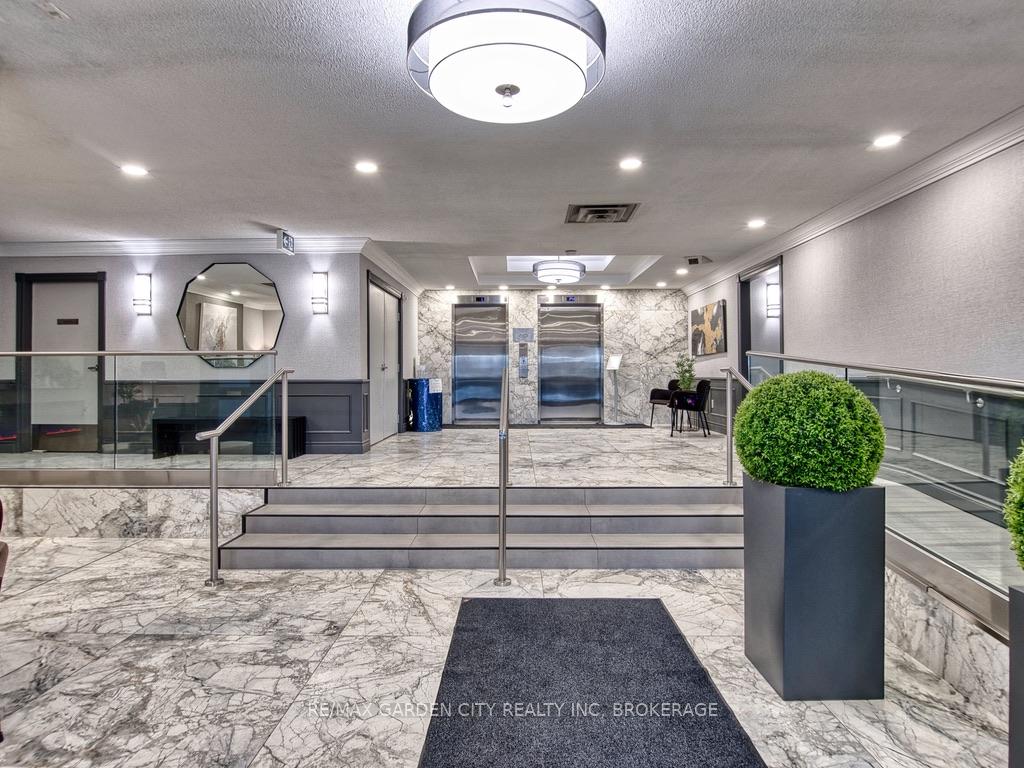 Photo 3 of Unit 1007, 162 Martindale Road, St. Catharines, Grapeview — HOMEH