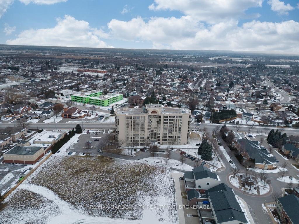 Photo 34 of Unit 1007, 162 Martindale Road, St. Catharines, Grapeview — HOMEH