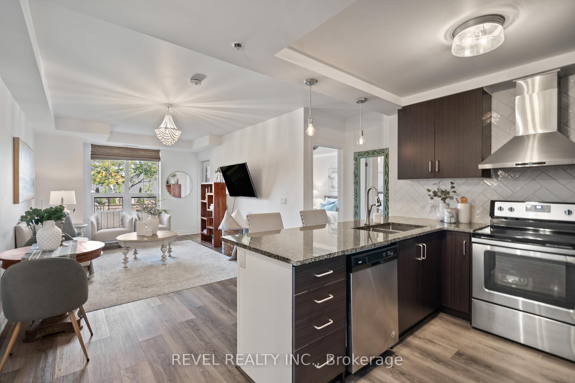 Photo 2 of Unit 211, 21 Brookhouse Drive, Clarington, Newcastle — HOMEH