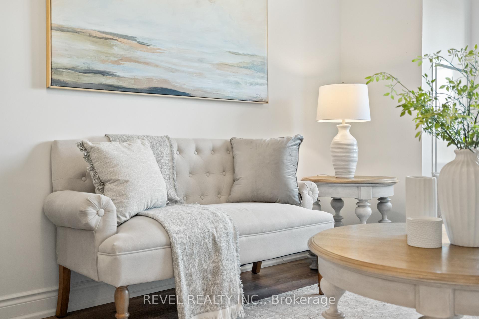 Photo 7 of Unit 211, 21 Brookhouse Drive, Clarington, Newcastle — HOMEH