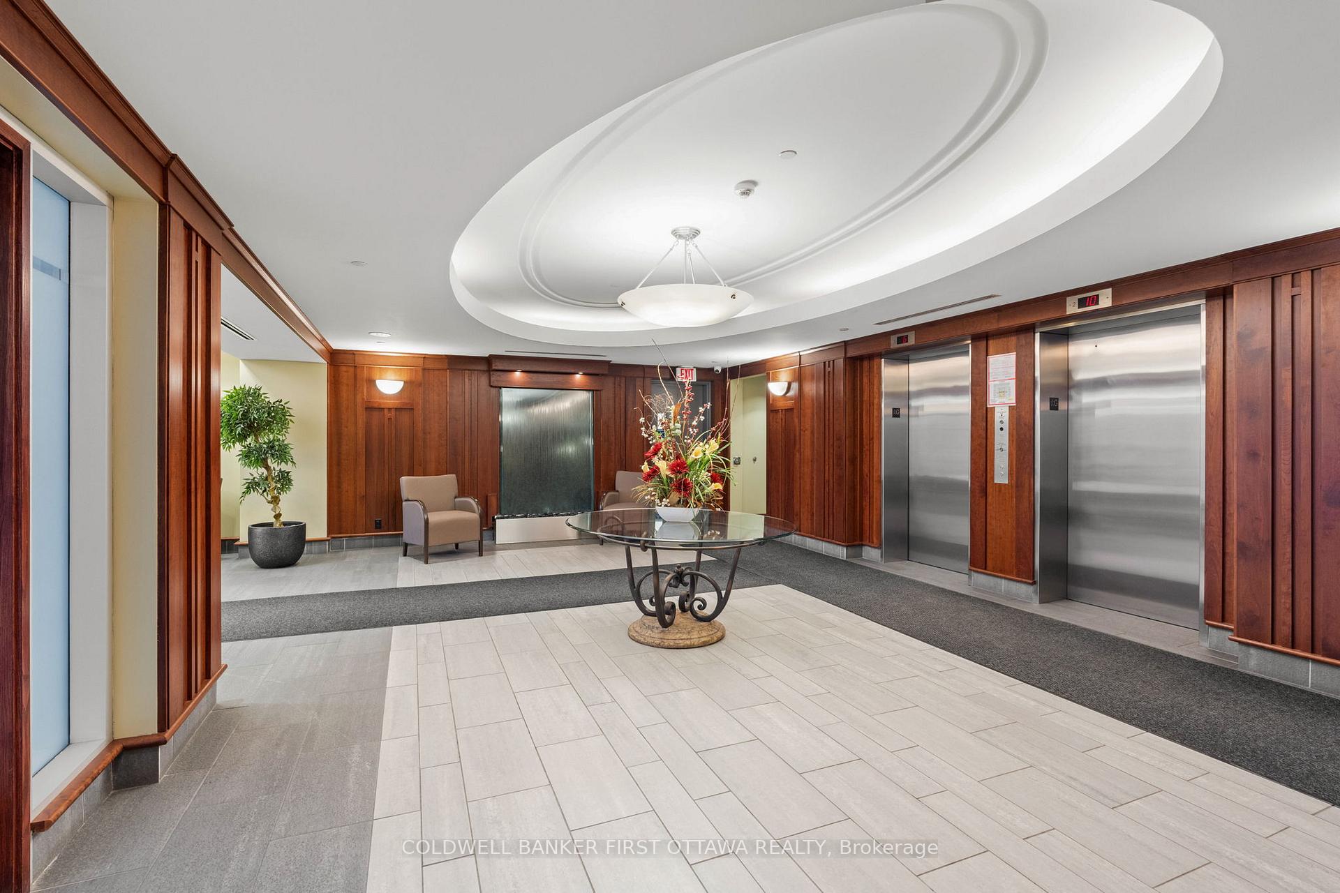 Photo 8 of Unit 907, 136 Darlington Private, Ottawa, Hunt Club/Western Community — HOMEH