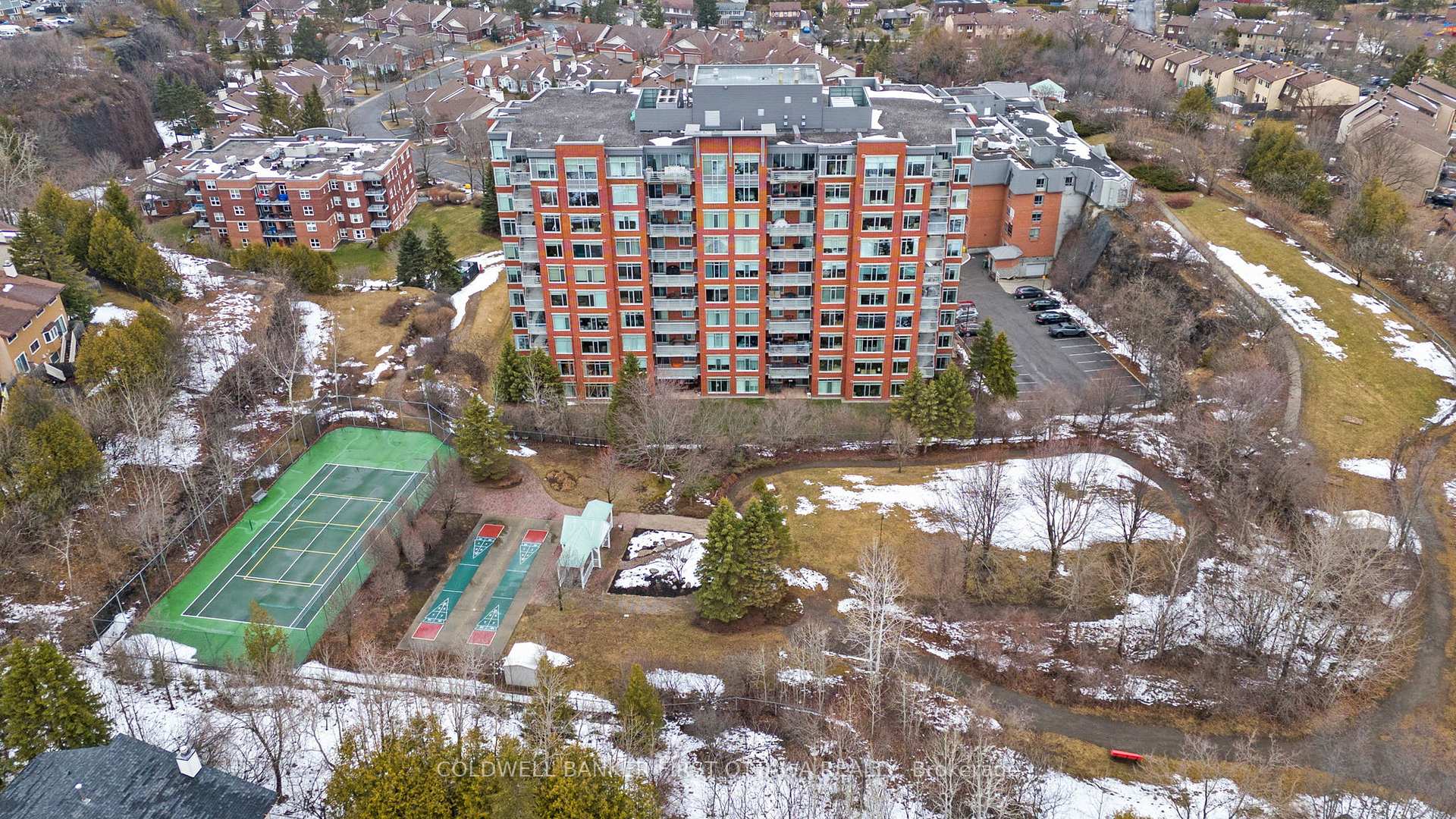 Photo 48 of Unit 907, 136 Darlington Private, Ottawa, Hunt Club/Western Community — HOMEH
