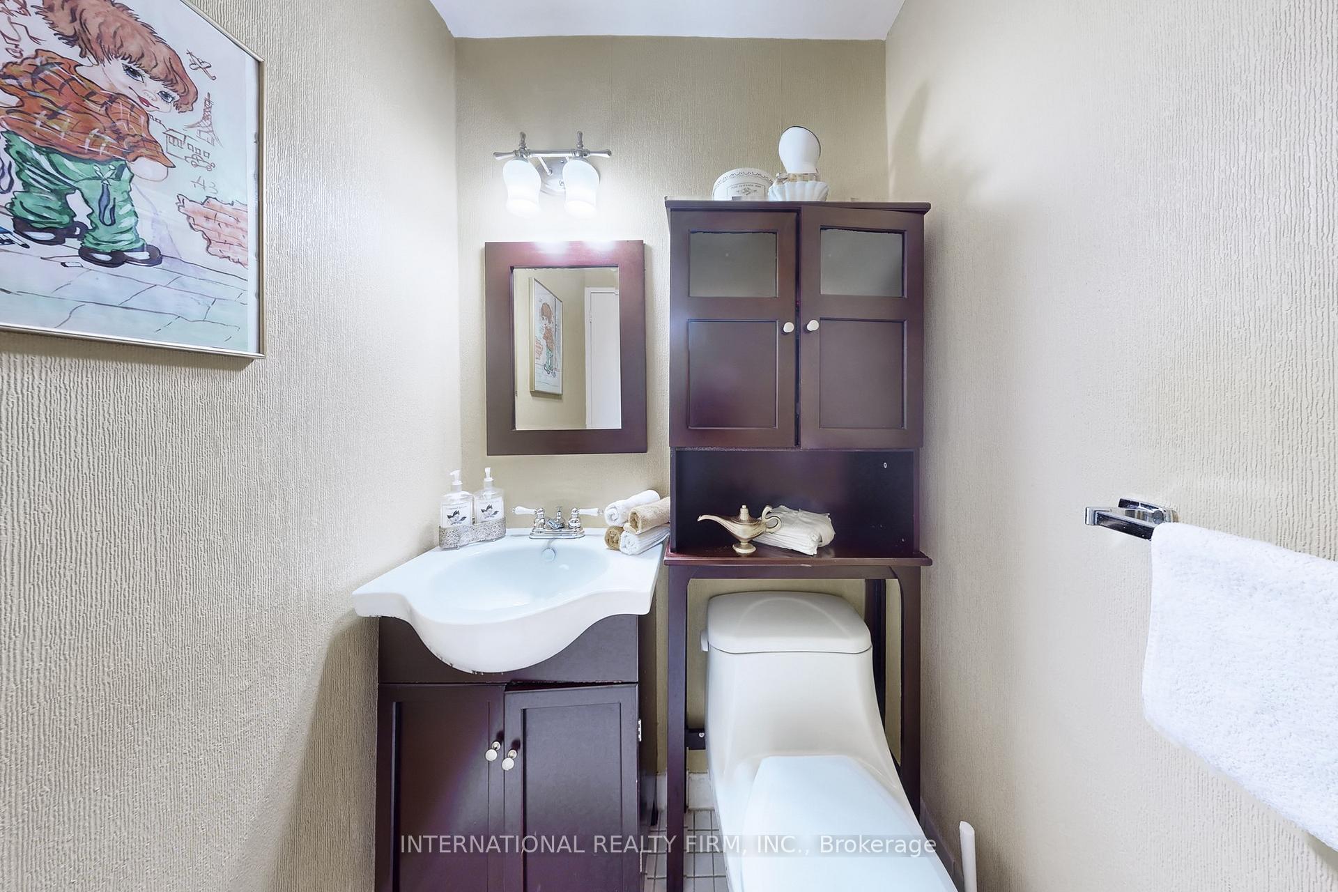 Photo 15 of Unit 311, 16A Elgin Street, Markham, Thornhill — HOMEH