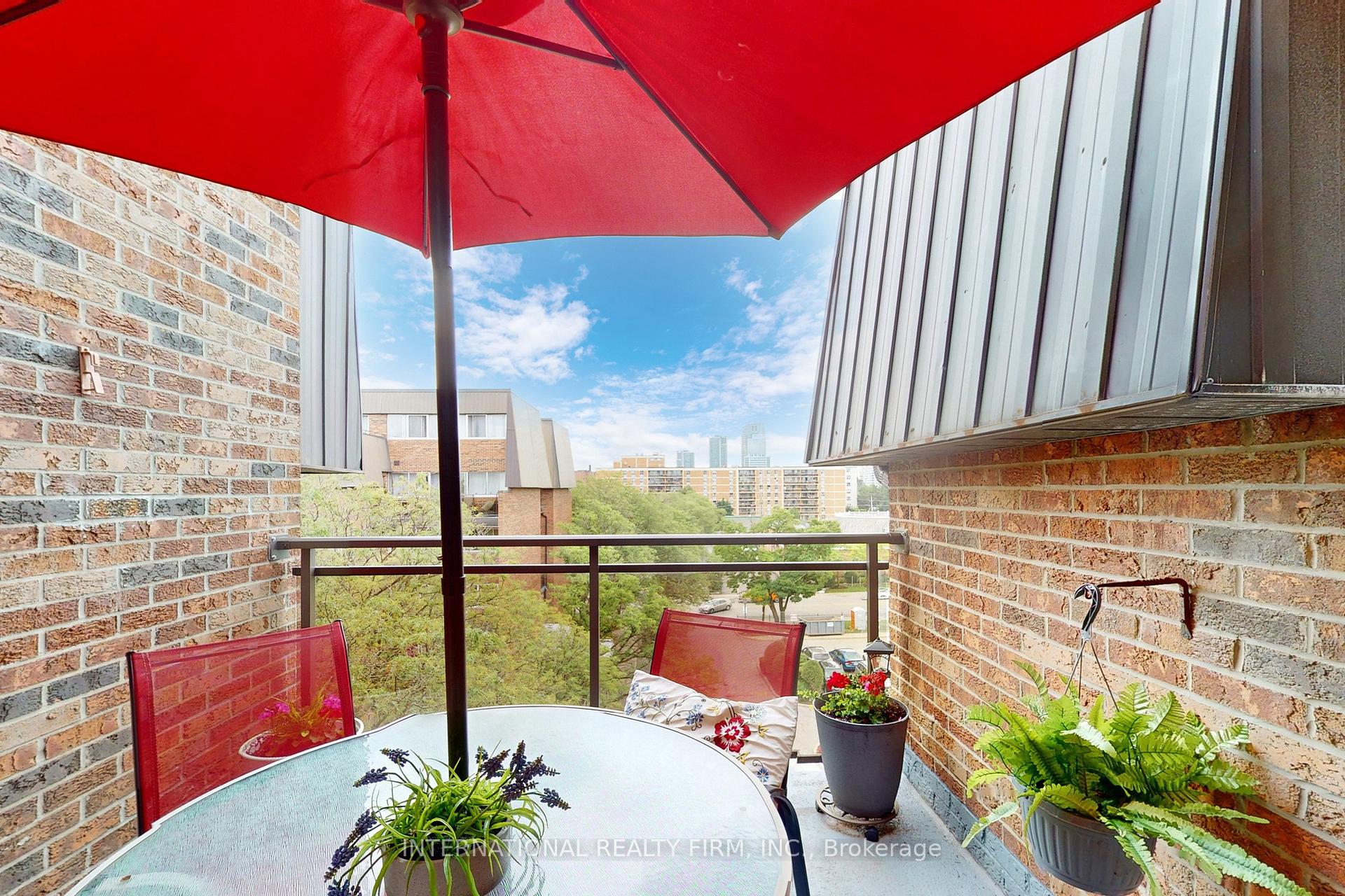 Photo 17 of Unit 311, 16A Elgin Street, Markham, Thornhill — HOMEH