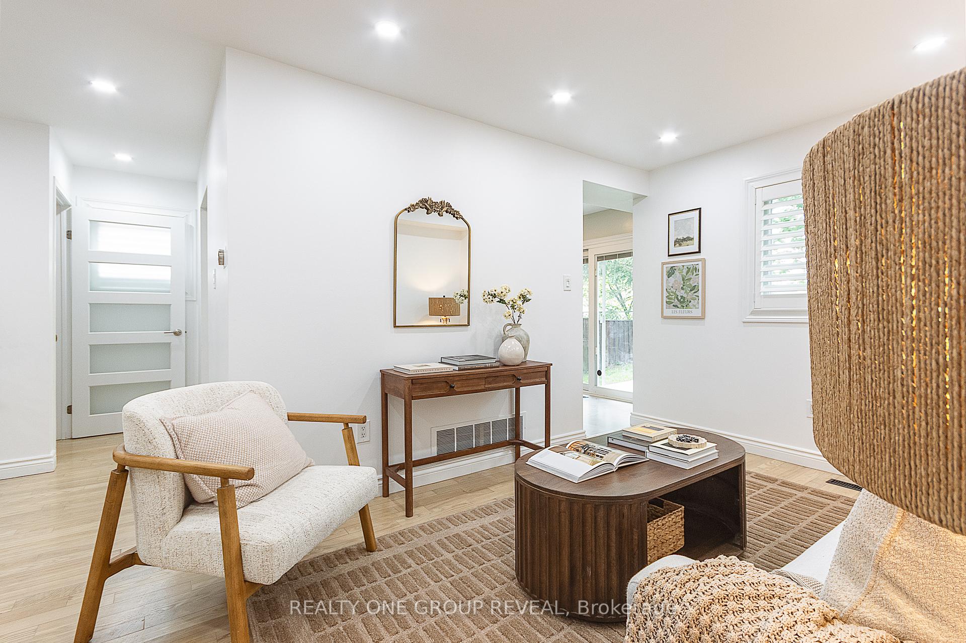 Photo 4 of 46 Chatfield Drive, Ajax, Central West — HOMEH