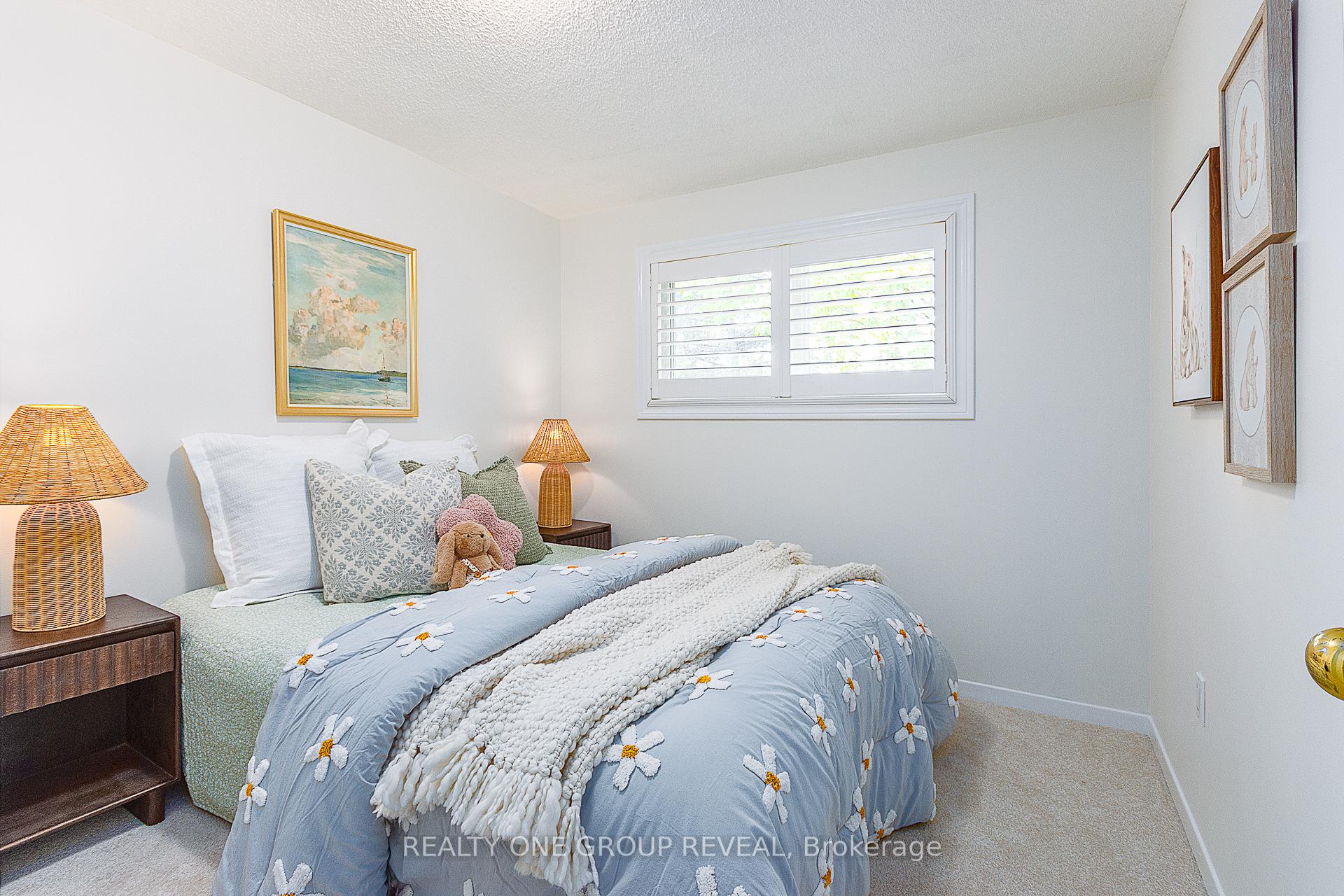 Photo 13 of 46 Chatfield Drive, Ajax, Central West — HOMEH