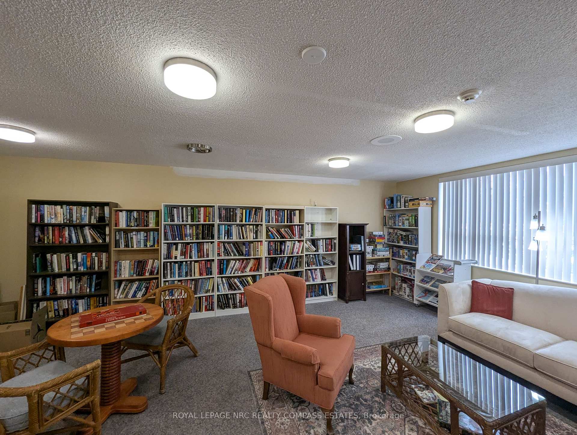 Photo 33 of Unit 807, 7 Gale Crescent, St. Catharines, E. Chester — HOMEH