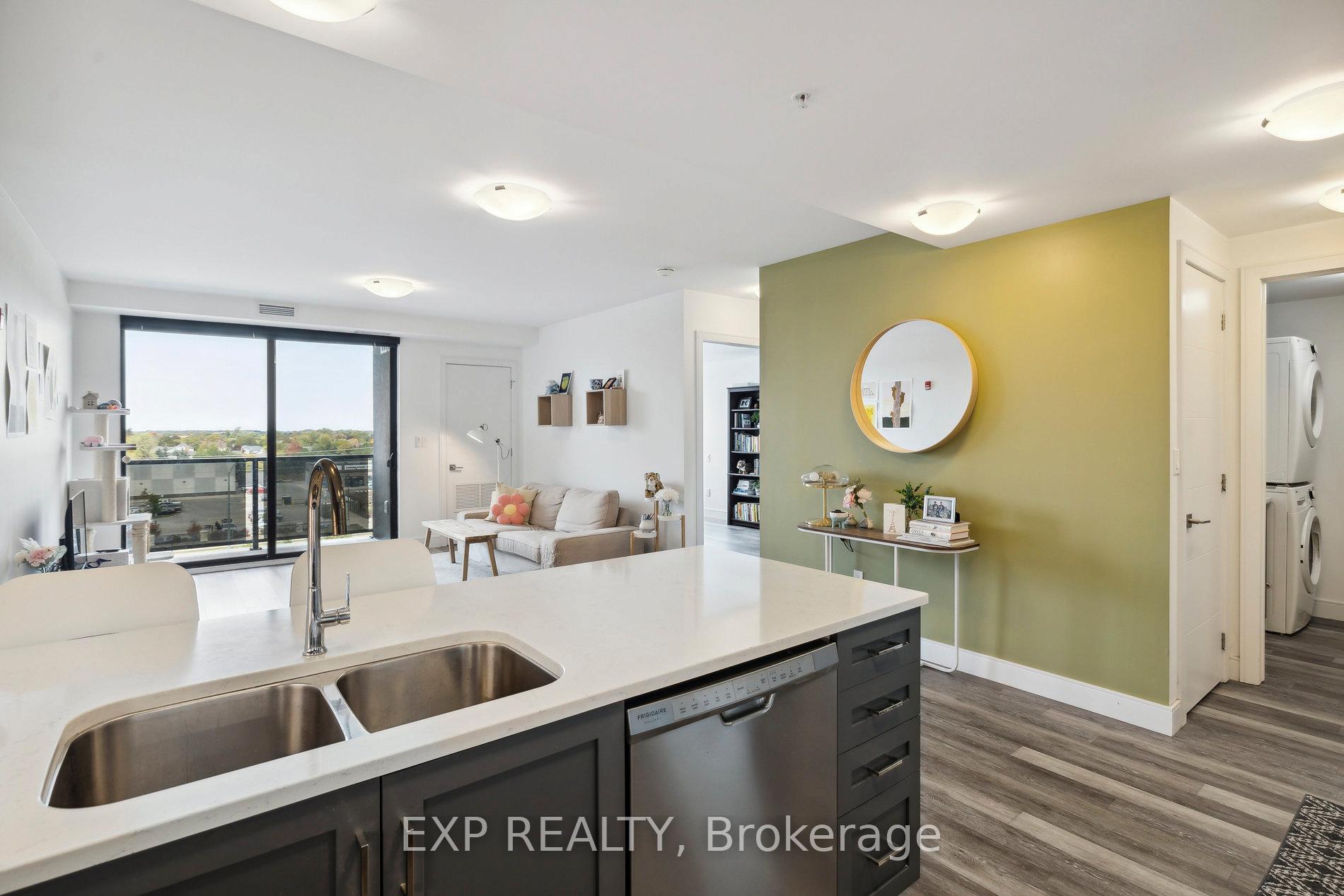 Photo 7 of 300G Fourth Avenue, St. Catharines, Ridley — HOMEH