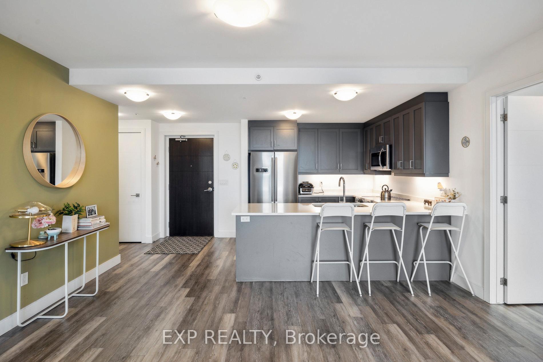 Photo 8 of 300G Fourth Avenue, St. Catharines, Ridley — HOMEH