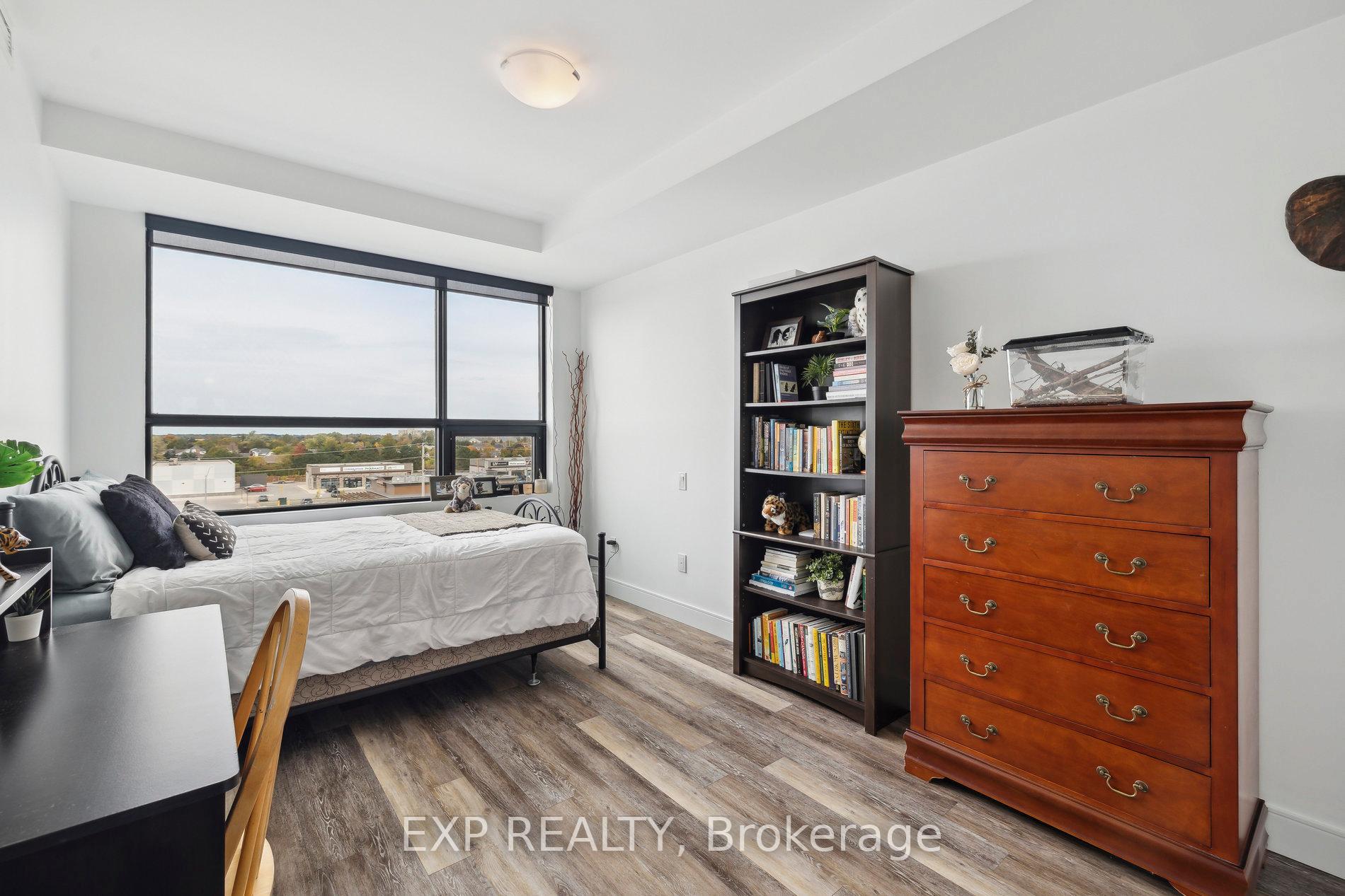 Photo 13 of 300G Fourth Avenue, St. Catharines, Ridley — HOMEH