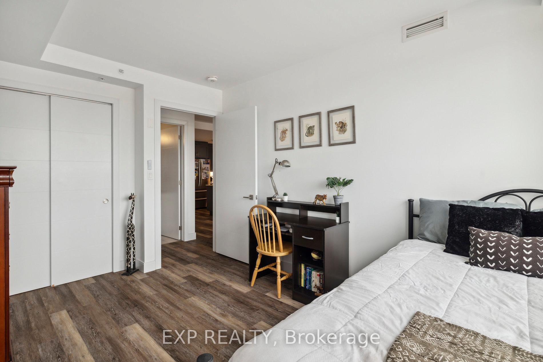Photo 14 of 300G Fourth Avenue, St. Catharines, Ridley — HOMEH