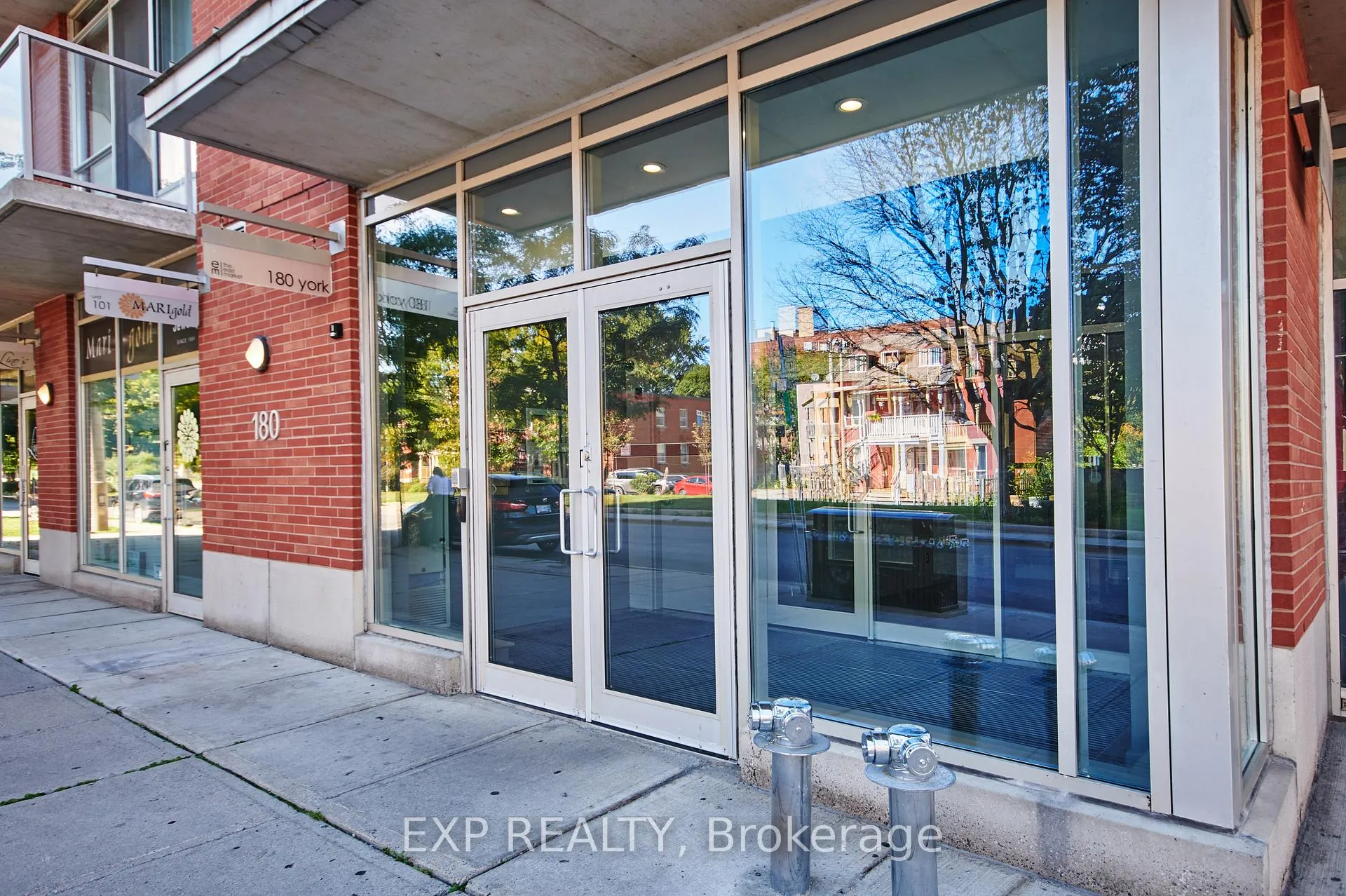 Photo 2 of Unit 606, 180 York Street, Ottawa, Lower Town/Byward Market — HOMEH