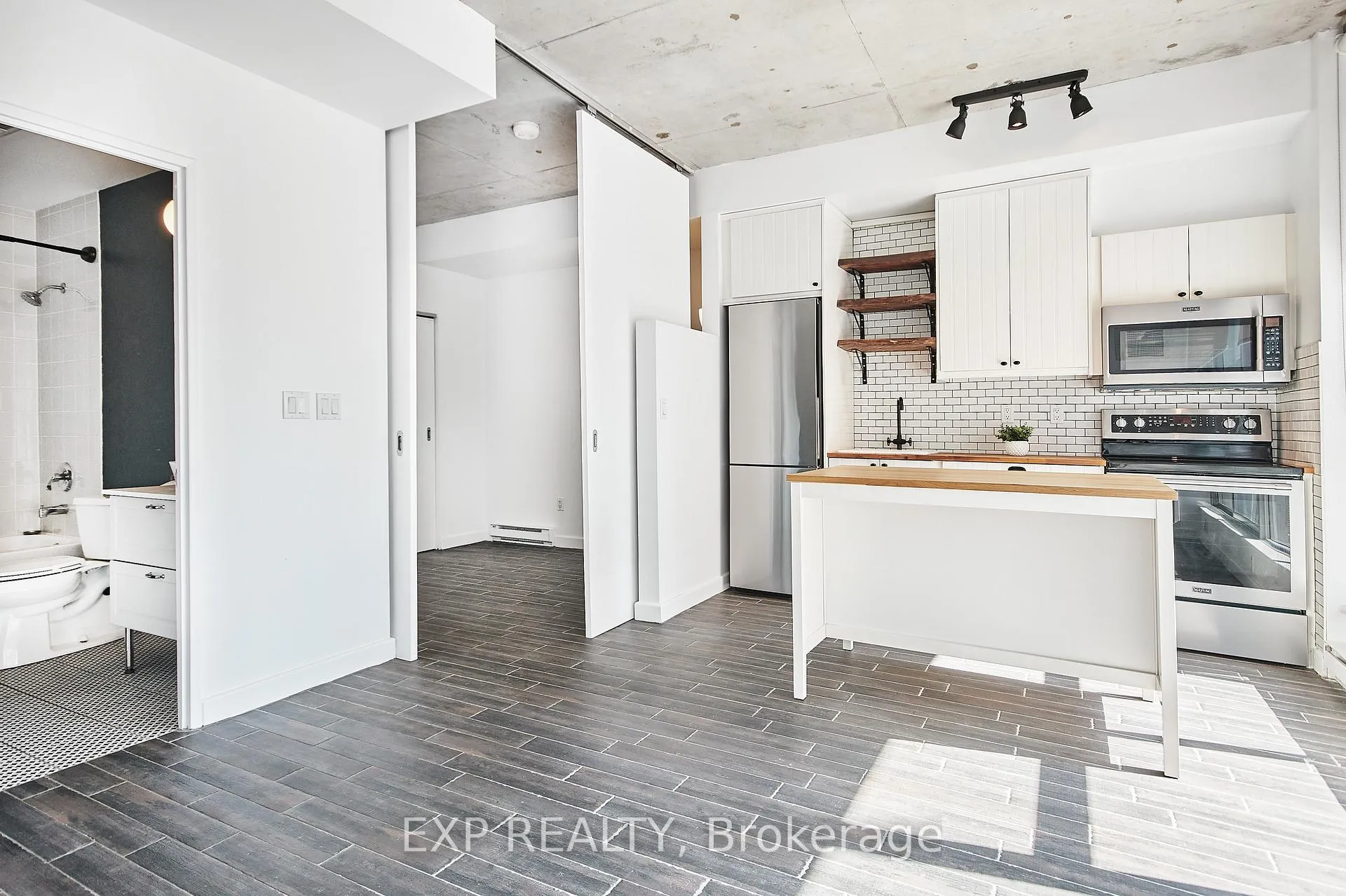 Photo 9 of Unit 606, 180 York Street, Ottawa, Lower Town/Byward Market — HOMEH